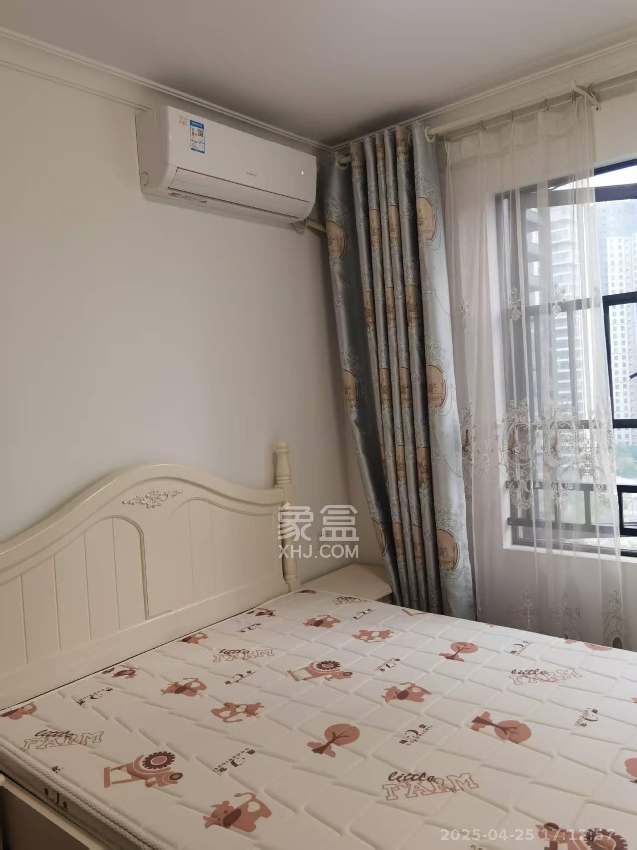 万科魅力之城  3室2厅2卫   3000.00元/月室内图