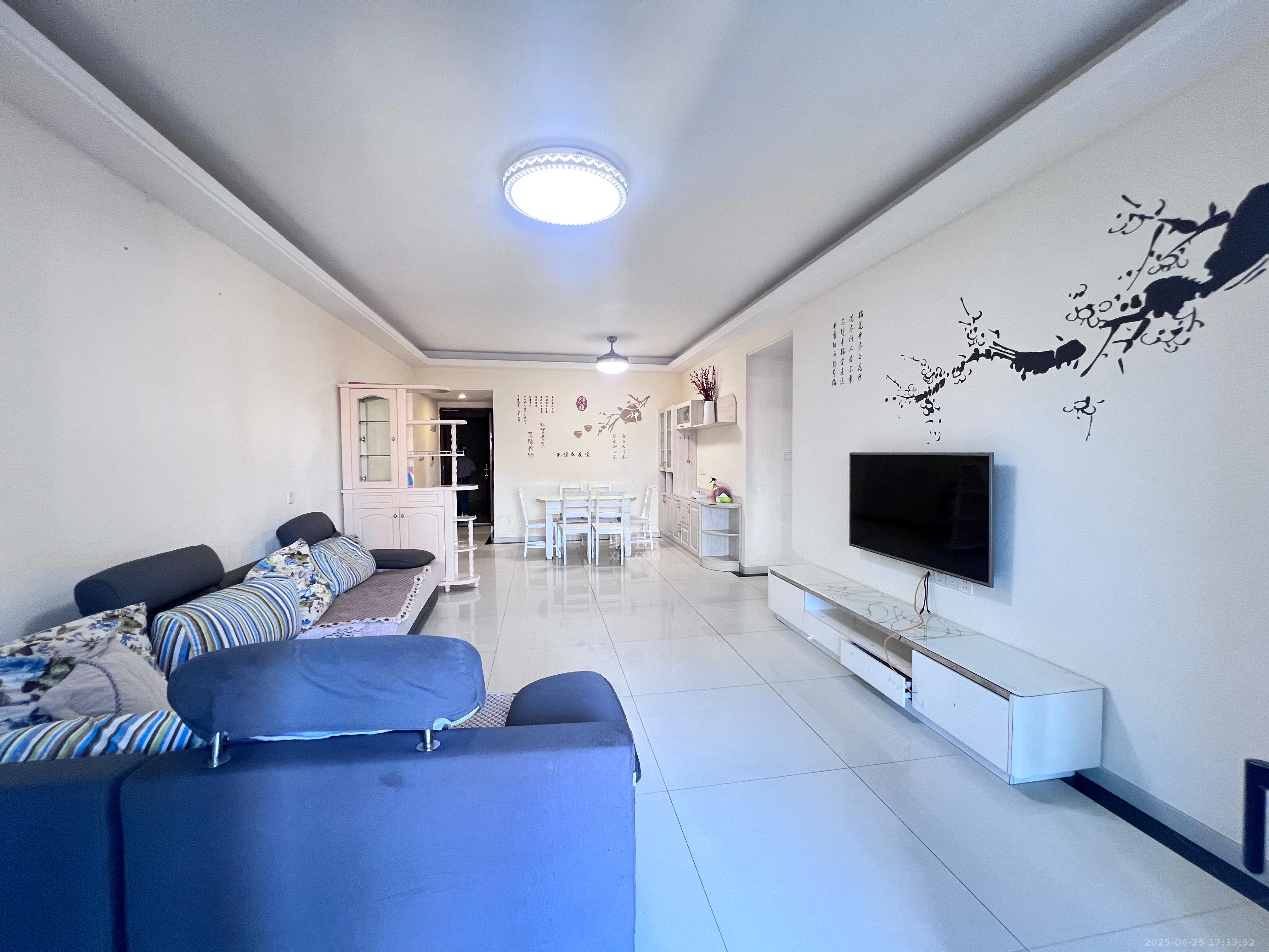 珠江郦城薰衣道 3室2厅1卫 2800.0元/月 珠江郦城薰衣道 3室2厅1卫 2800.0元/月室内图