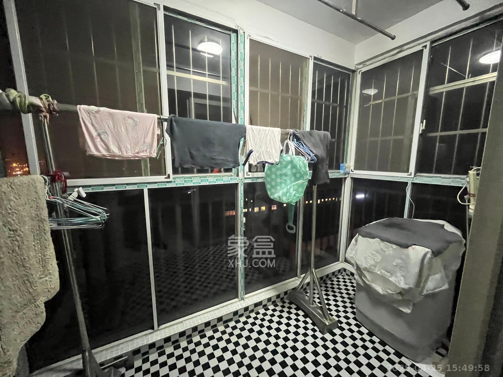 三城花苑(一,二,三期) 2室2厅1卫 1200.0元/月 三城花苑(一,二,三期) 2室2厅1卫 1200.0元/月室内图