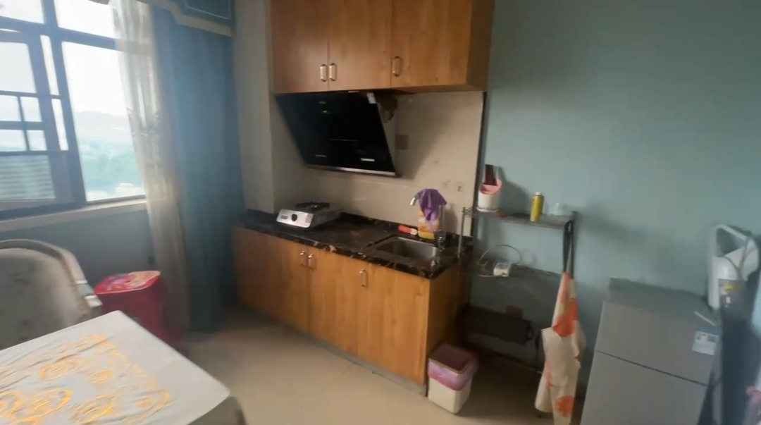 众一桂府  1室1厅1卫    32.8万