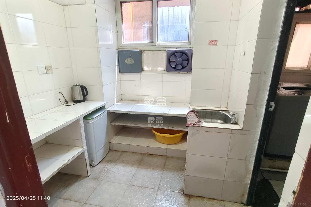 火星一片 3室1厅1卫 1200.0元/月 火星一片 3室1厅1卫 1200.0元/月室内图