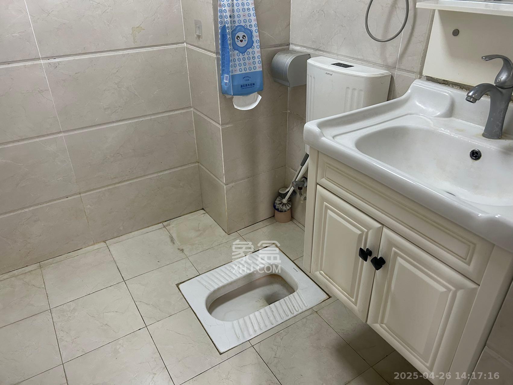 中交里城 1室1厅1卫 1600.0元/月 中交里城 1室1厅1卫 1600.0元/月室内图