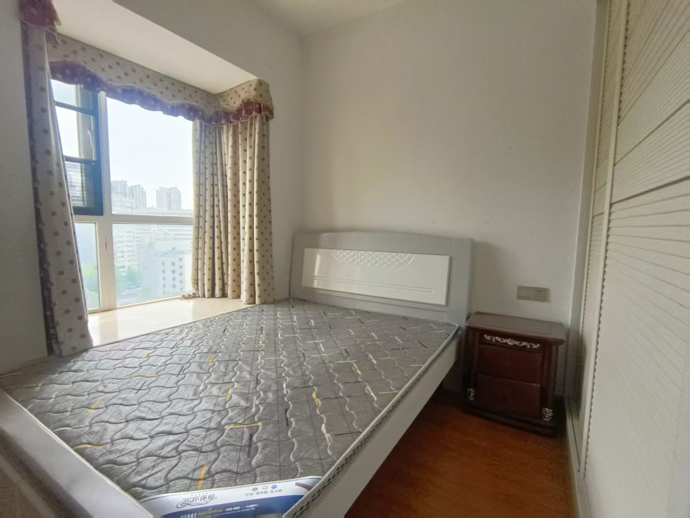 富兴嘉城 3室2厅2卫 1600.0元/月 富兴嘉城 3室2厅2卫 1600.0元/月室内图