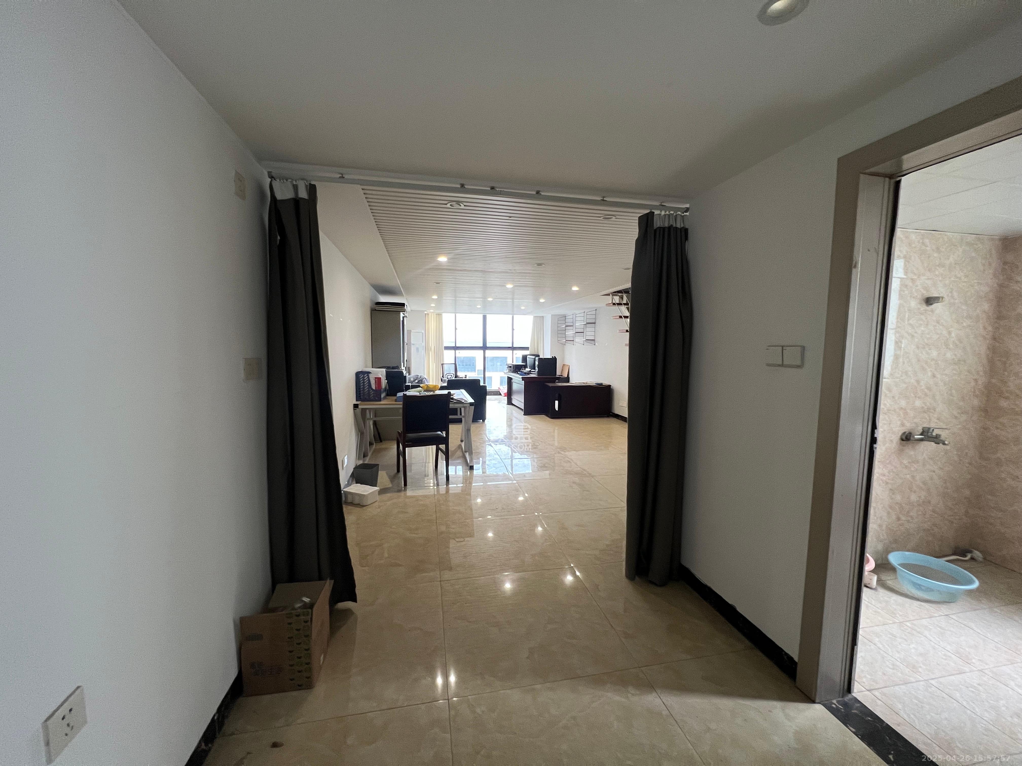 金科时代中心  1室1厅1卫   1400.00元/月室内图