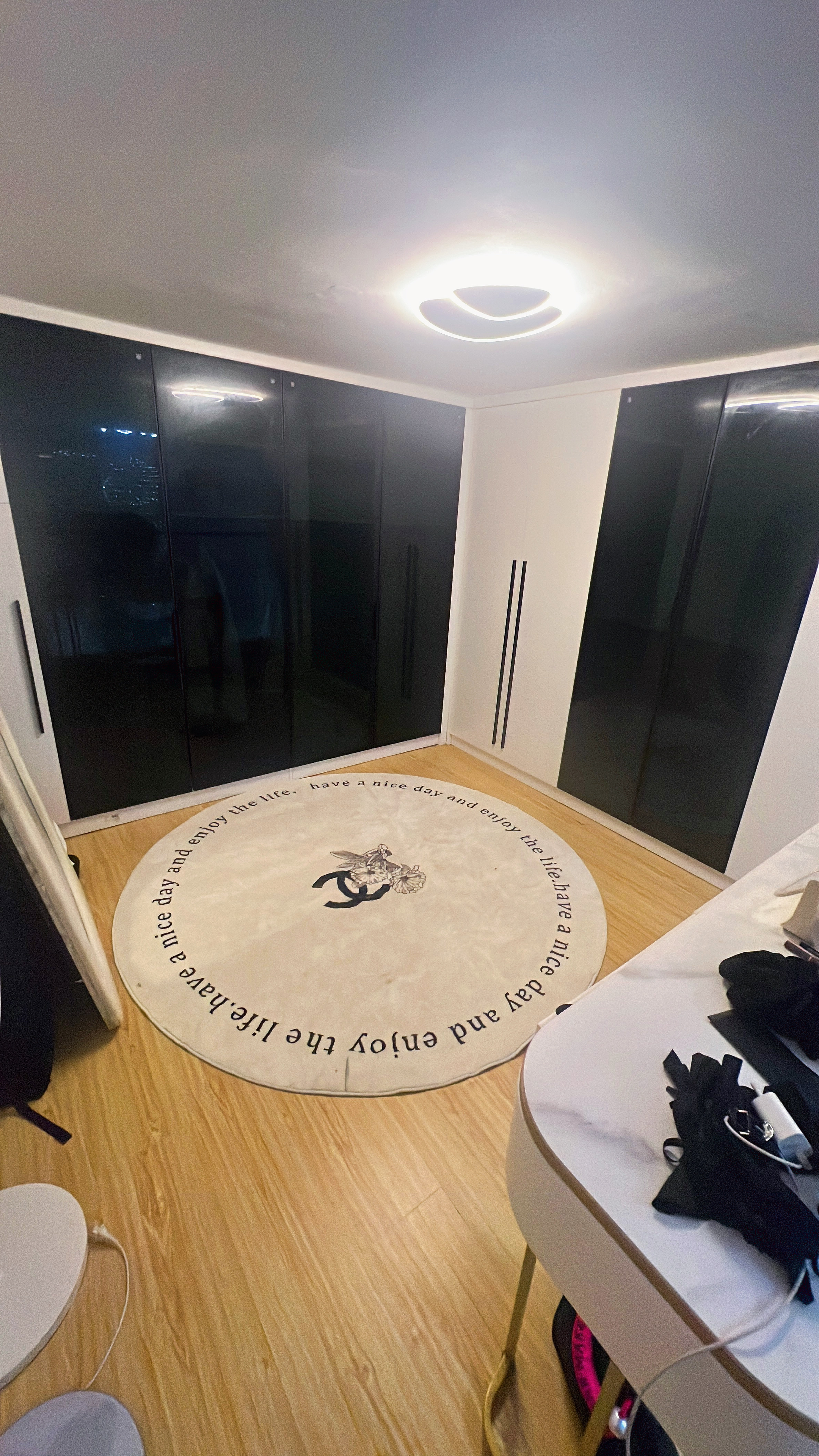 飞龙公寓 3室2厅1卫 58.0万 飞龙公寓 3室2厅1卫 58.0万客厅