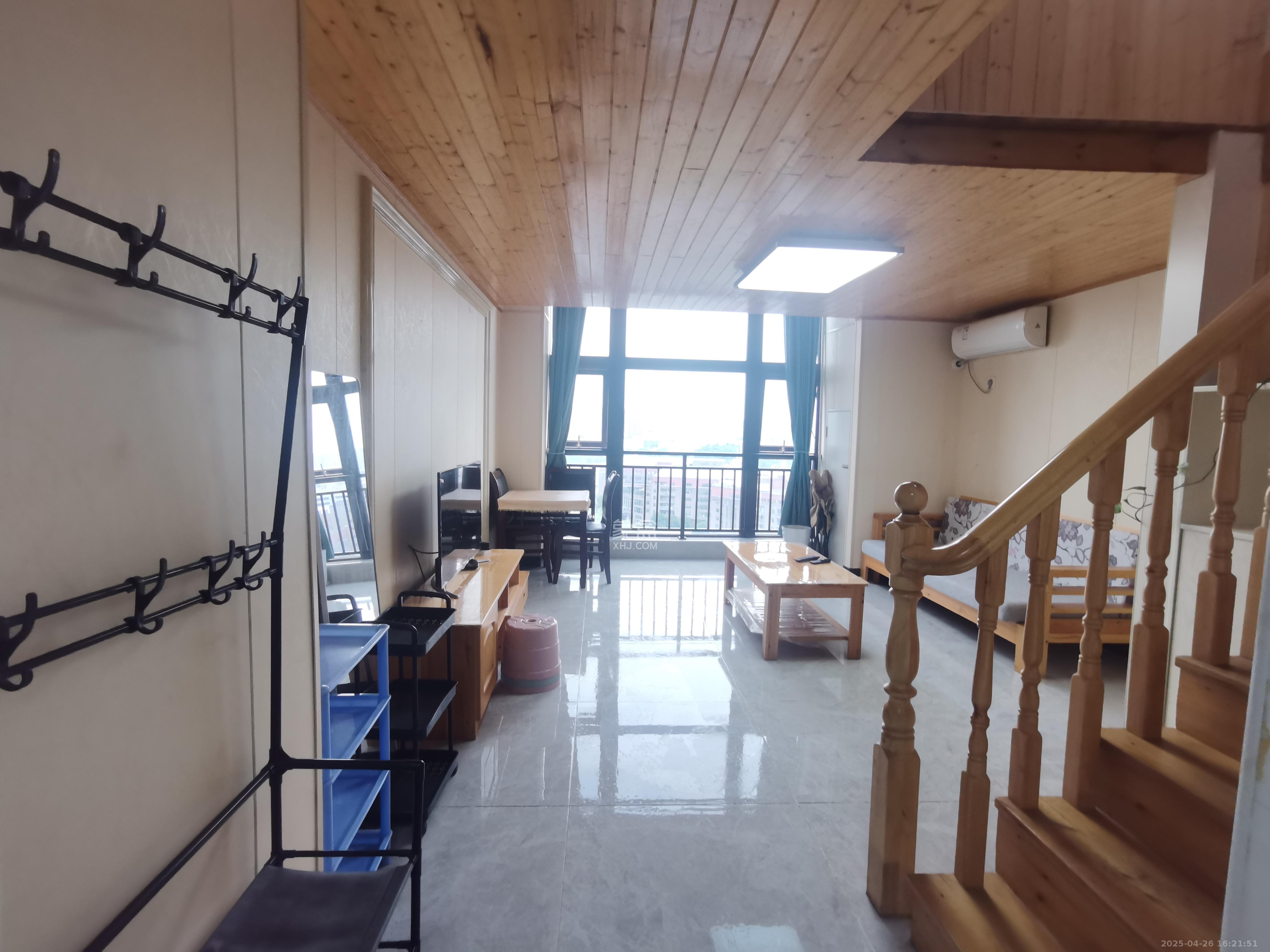 东方美地  2室2厅1卫   1600.00元/月