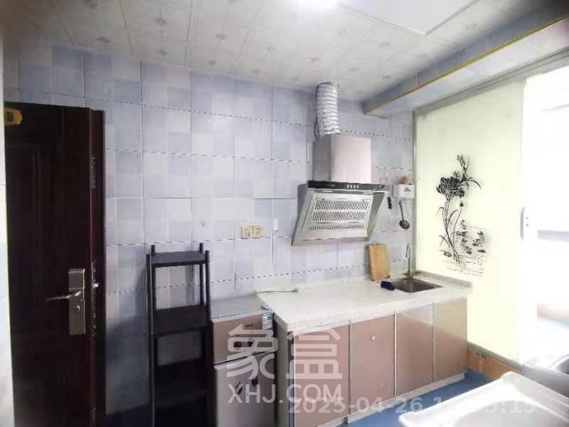 朝正美苑 1室1厅1卫 1300.0元/月 朝正美苑 1室1厅1卫 1300.0元/月室内图