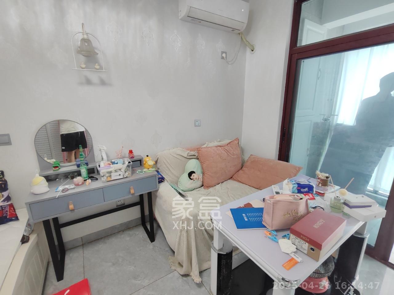 汀湘十里 1室1厅1卫 1500.0元/月 汀湘十里 1室1厅1卫 1500.0元/月室内图