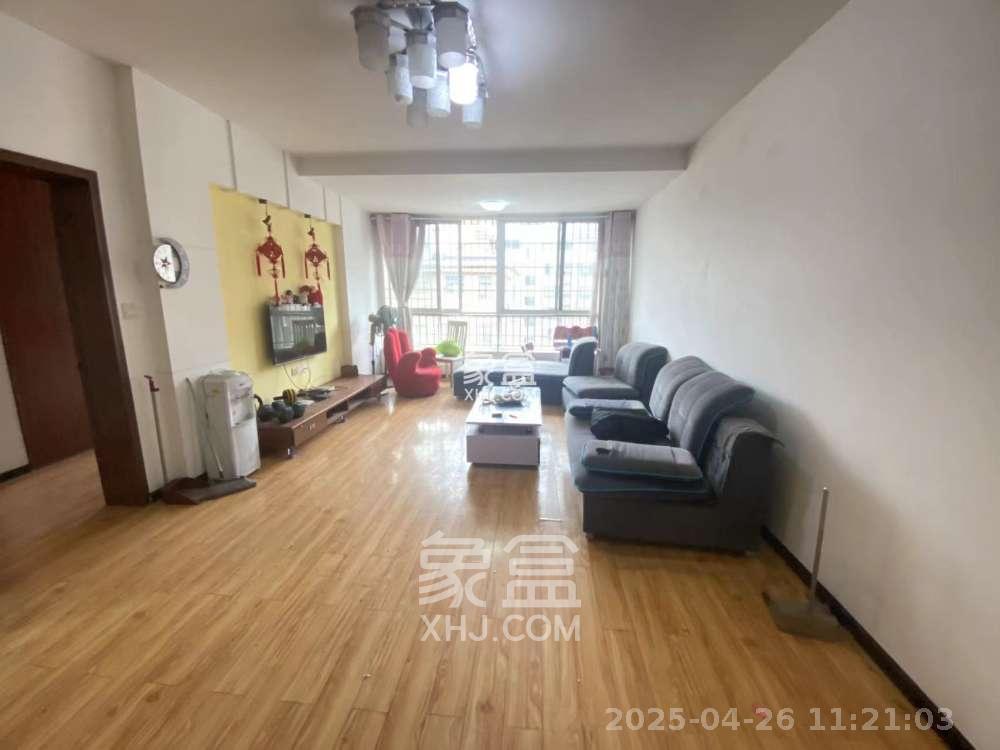 湖湘林语一期  3室2厅1卫   700.00元/月室内图