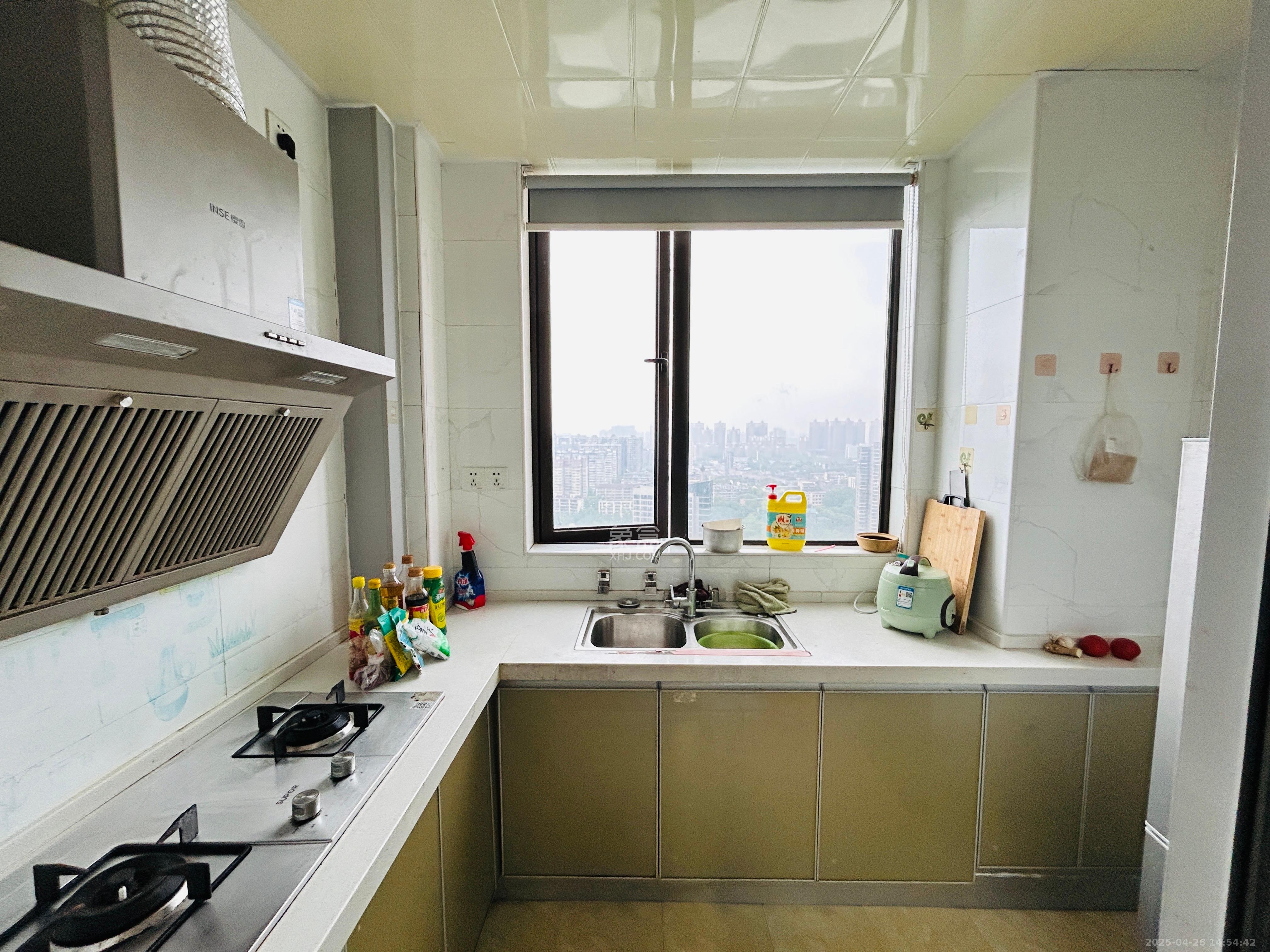 中建信和城 3室1厅1卫 2800.0元/月 中建信和城 3室1厅1卫 2800.0元/月室内图