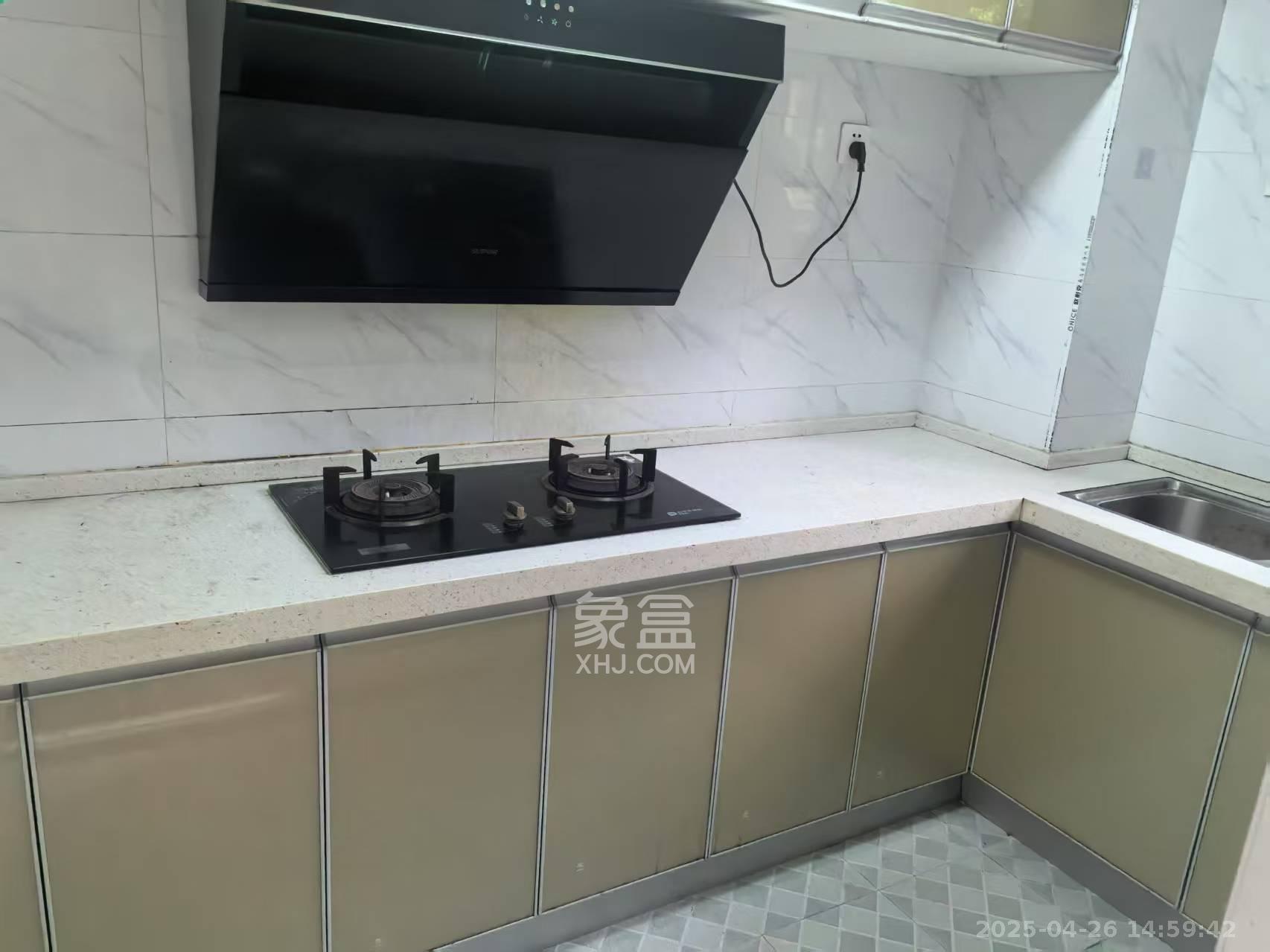 保利城(中航城国际社区、郡原美村) 3室2厅2卫 1900.0元/月 保利城(中航城国际社区、郡原美村) 3室2厅2卫 1900.0元/月室内图