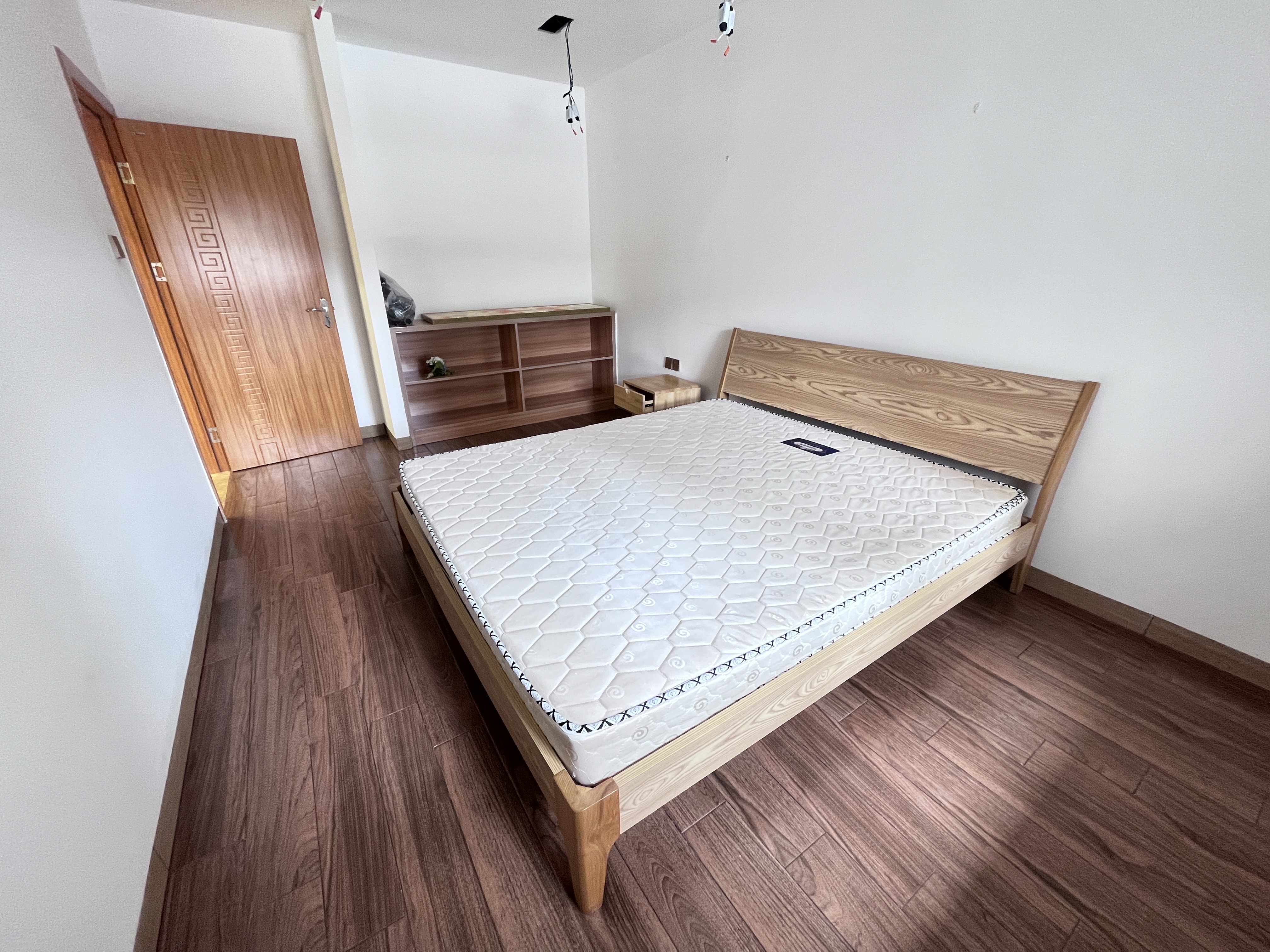 新宏基大厦 2室2厅1卫 3000.0元/月 新宏基大厦 2室2厅1卫 3000.0元/月室内图