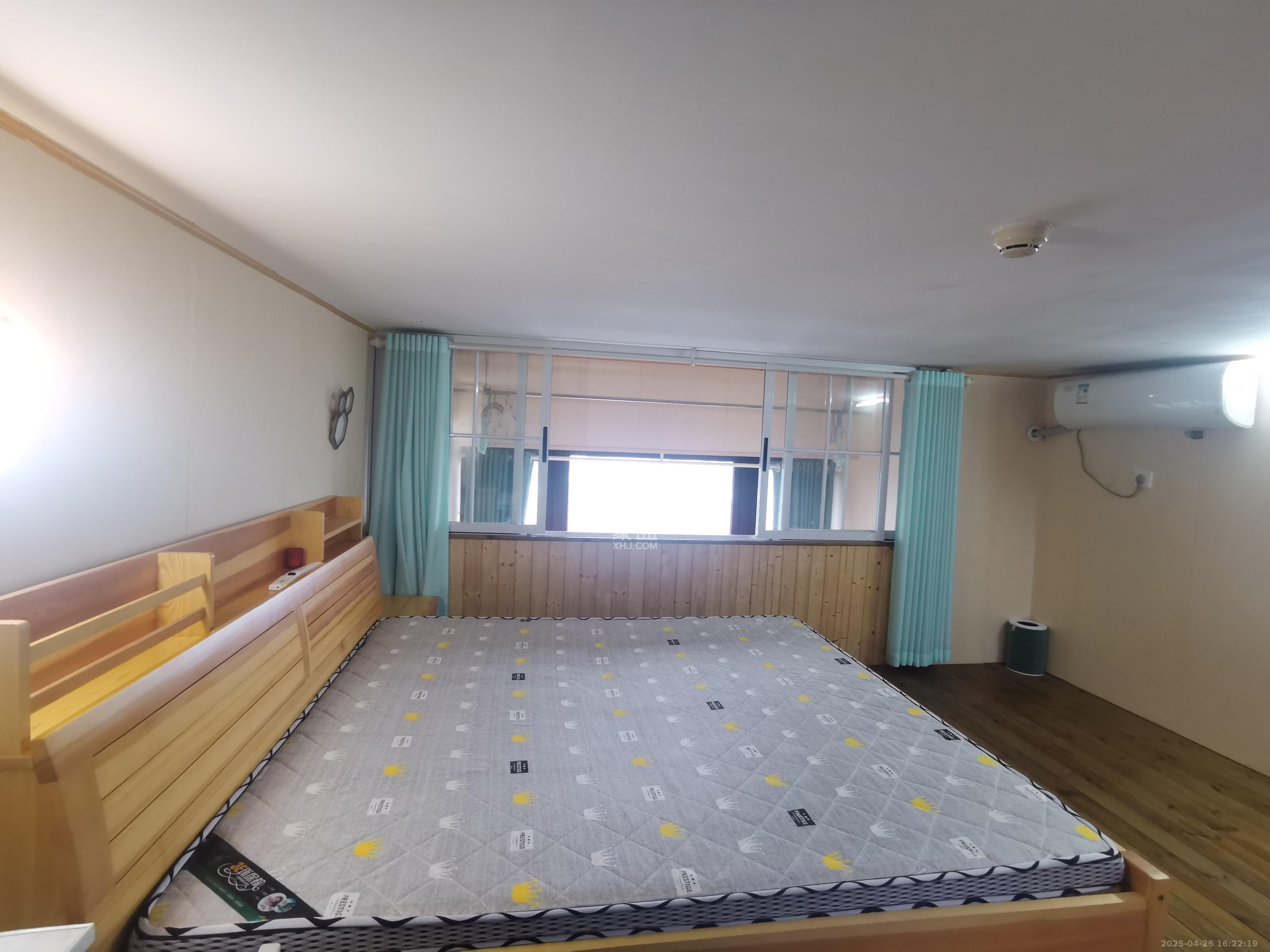 东方美地  2室2厅1卫   1600.00元/月室内图