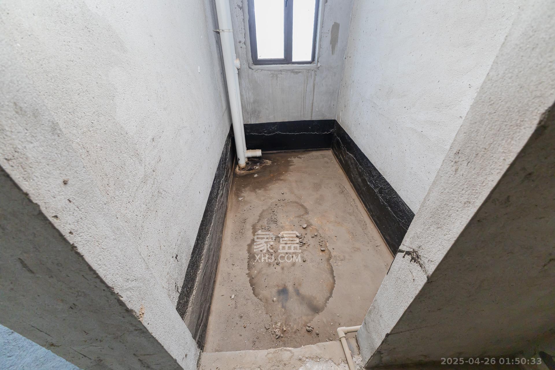 长燃新奥佳园  4室2厅2卫    90.0万 长燃新奥佳园  4室2厅2卫    90.0万卫生间