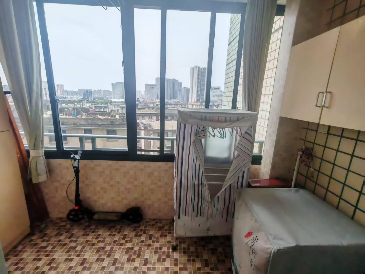 西域名邸 2室2厅1卫 49.8万 西域名邸 2室2厅1卫 49.8万室内图