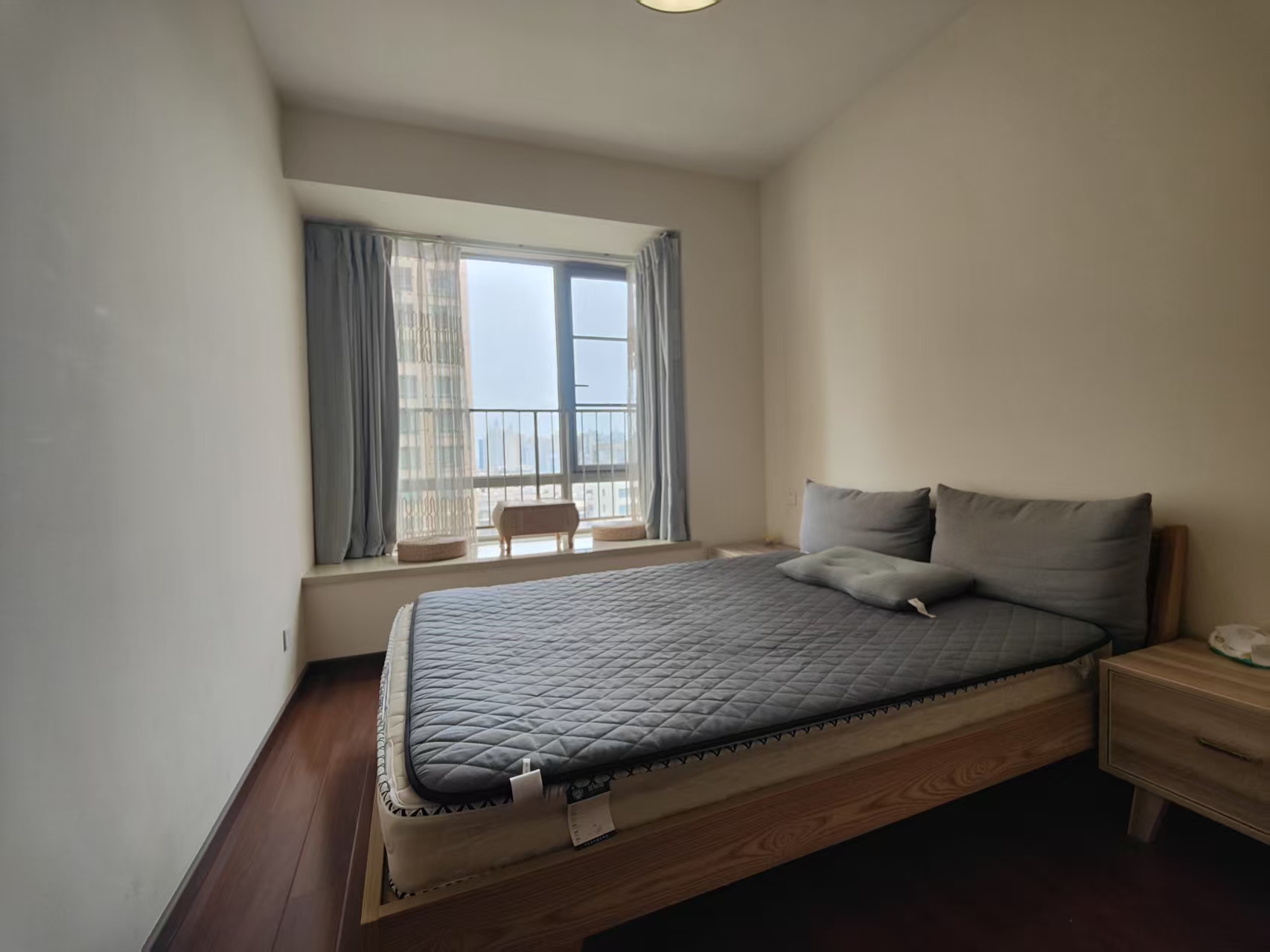 晋合湘水湾三期 4室2厅1卫 108.0万 晋合湘水湾三期 4室2厅1卫 108.0万室内图