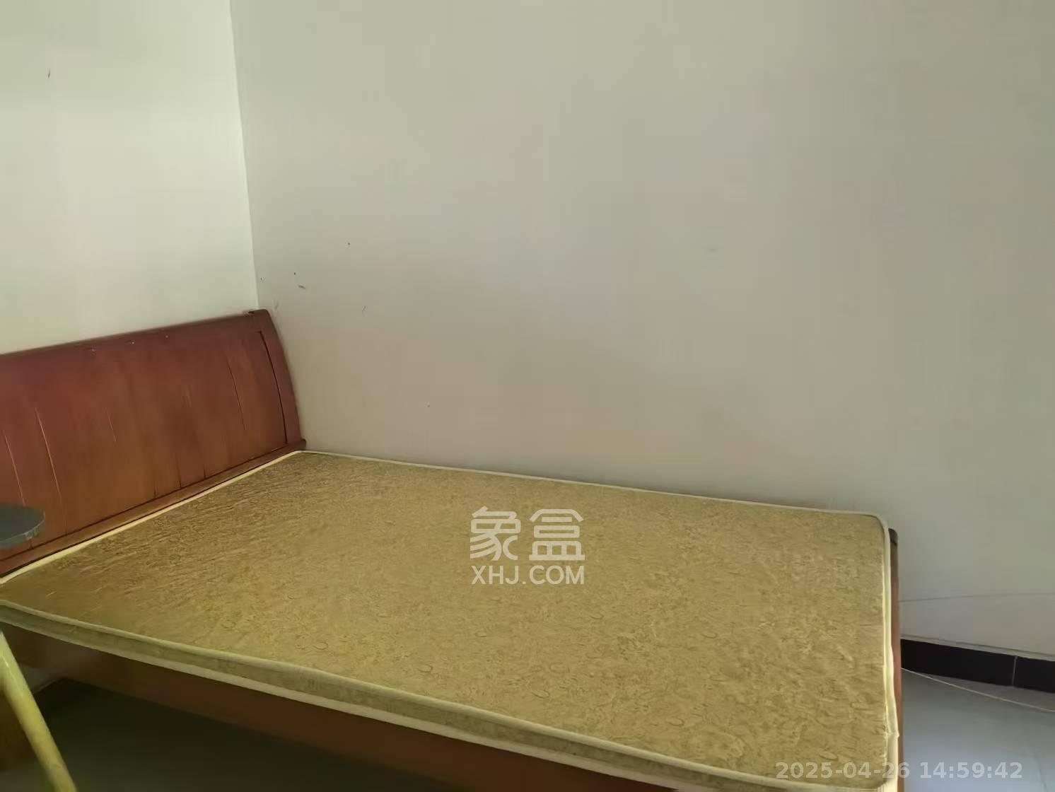 保利城(中航城国际社区、郡原美村) 3室2厅2卫 1900.0元/月 保利城(中航城国际社区、郡原美村) 3室2厅2卫 1900.0元/月室内图