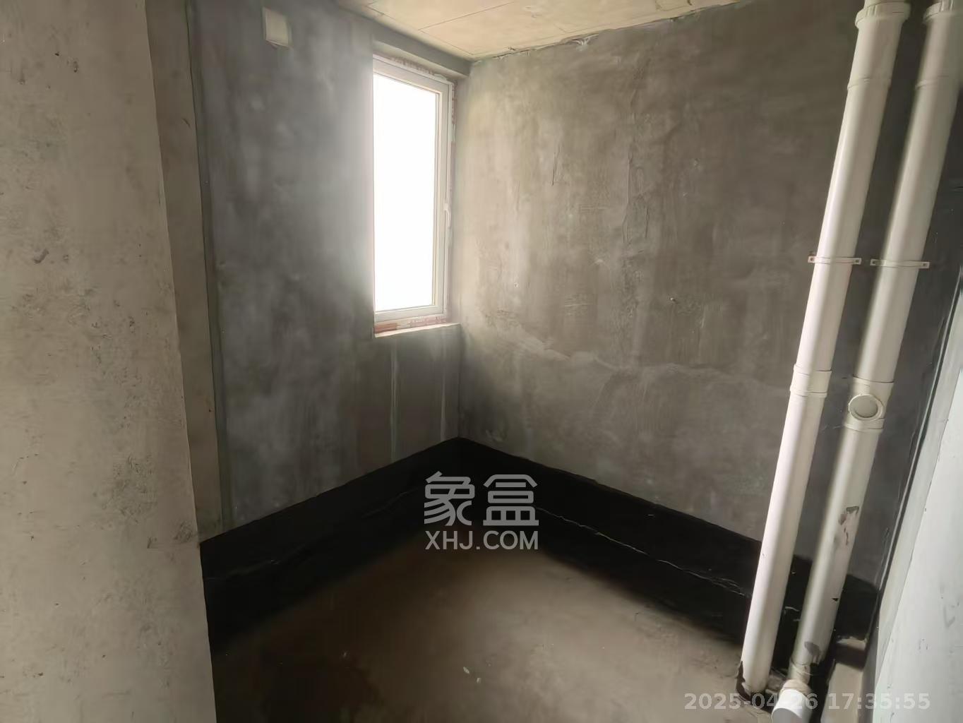 新宇东升家园 4室2厅2卫 1400.0元/月 新宇东升家园 4室2厅2卫 1400.0元/月室内图