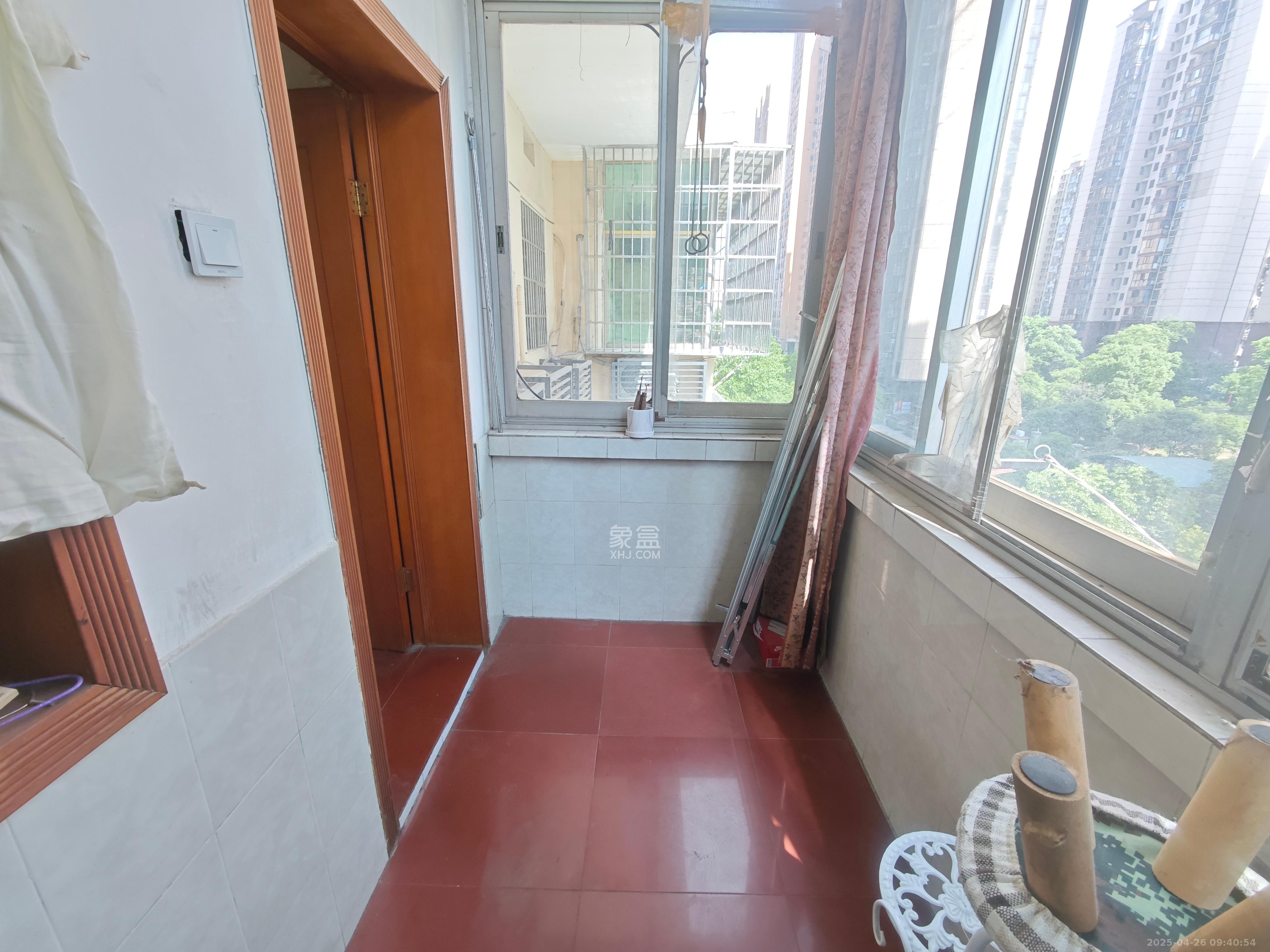 金鼎消防器材厂宿舍（陡岭路41号）  2室1厅1卫   1000.00元/月室内图