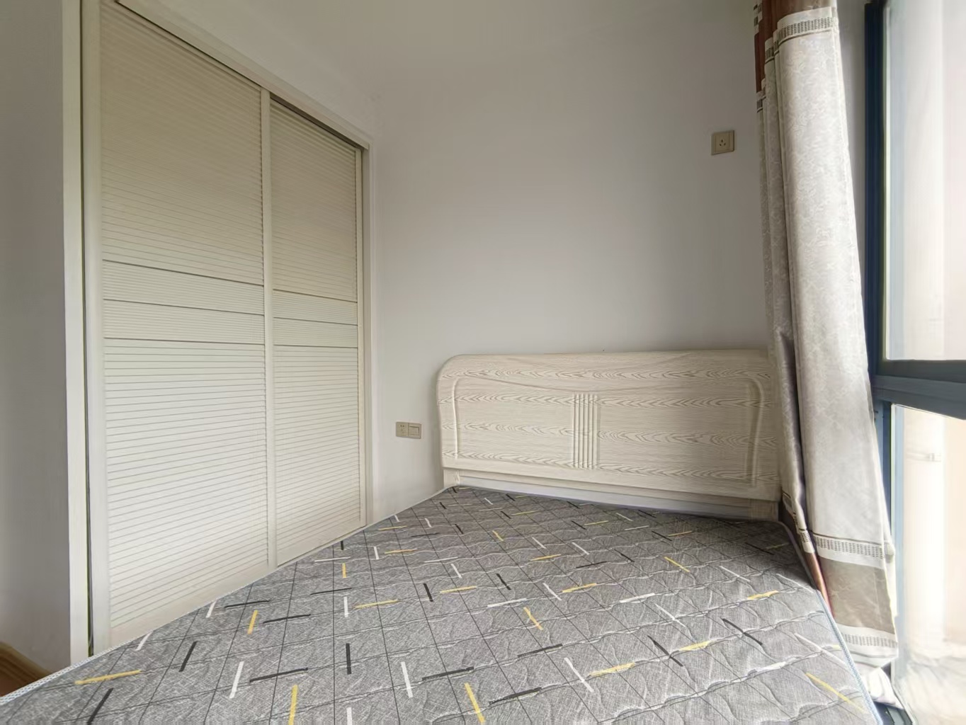 富兴嘉城 3室2厅2卫 1600.0元/月 富兴嘉城 3室2厅2卫 1600.0元/月室内图