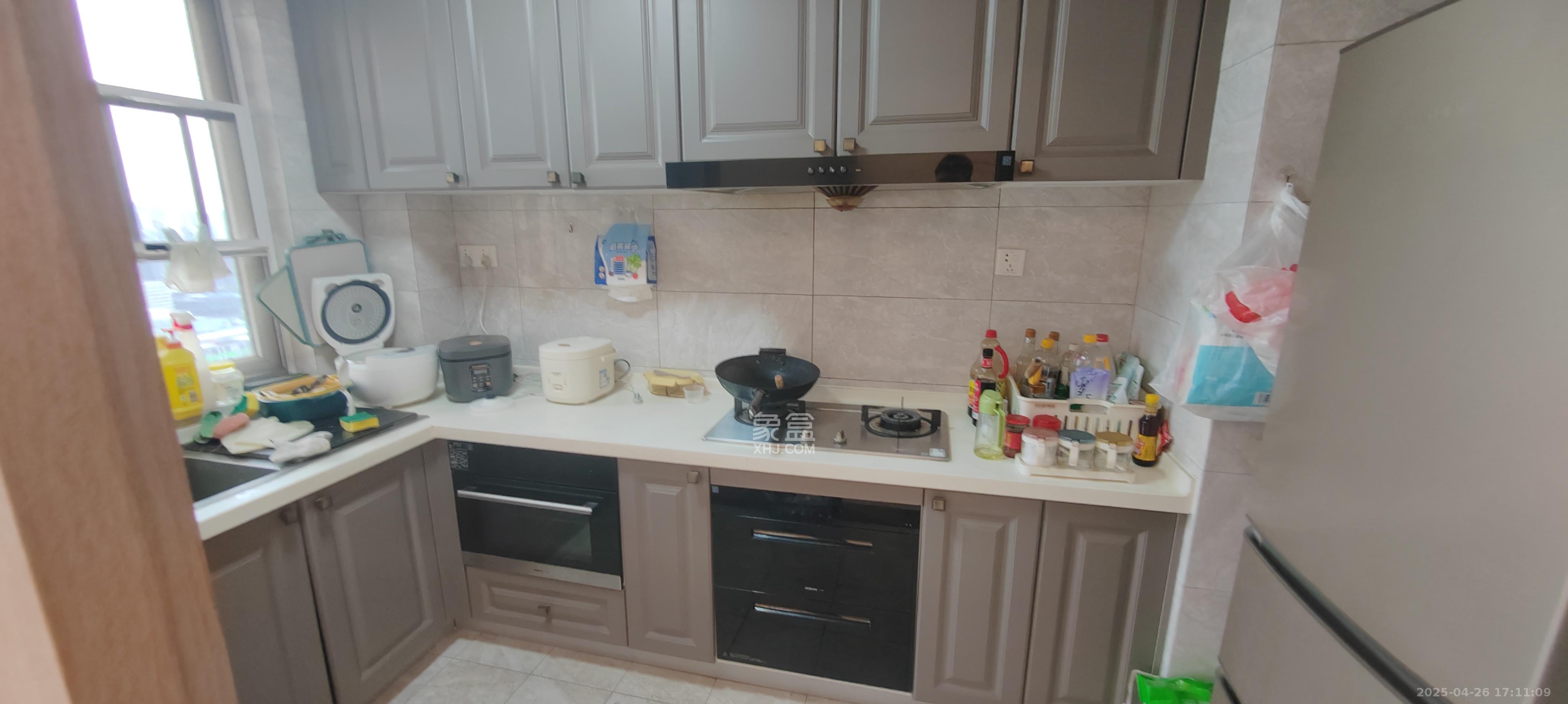 金地中交麓谷香颂(金地中交雅苑) 1室1厅1卫 1000.0元/月 金地中交麓谷香颂(金地中交雅苑) 1室1厅1卫 1000.0元/月室内图