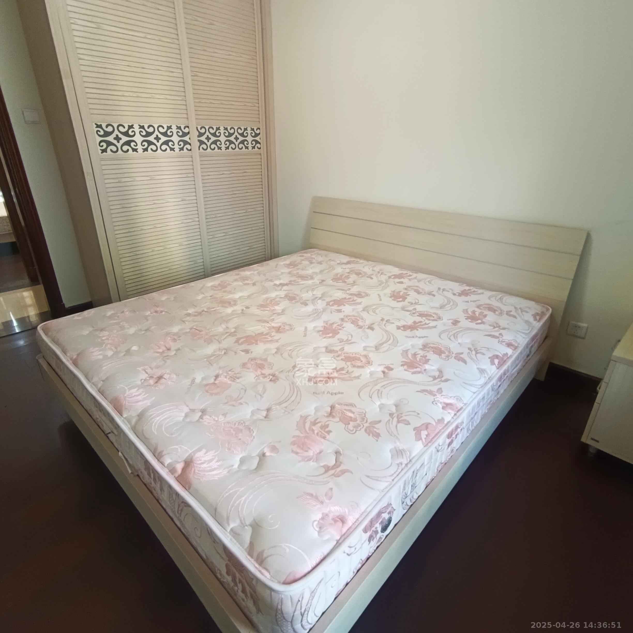 恒大雅苑  3室2厅1卫   2700.00元/月室内图