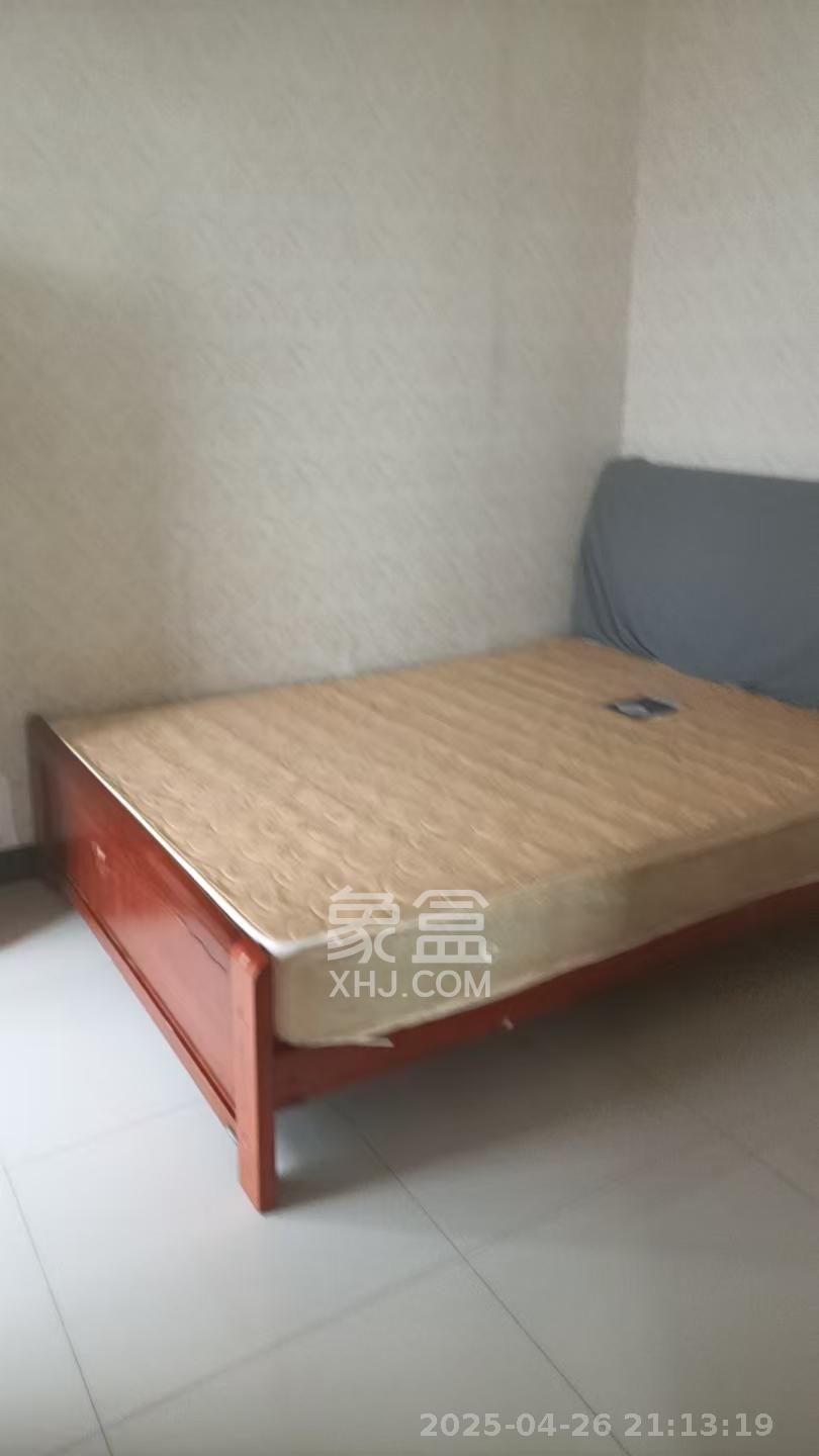雄新水印廊桥（雄新华府）  1室1厅1卫   1300.00元/月室内图