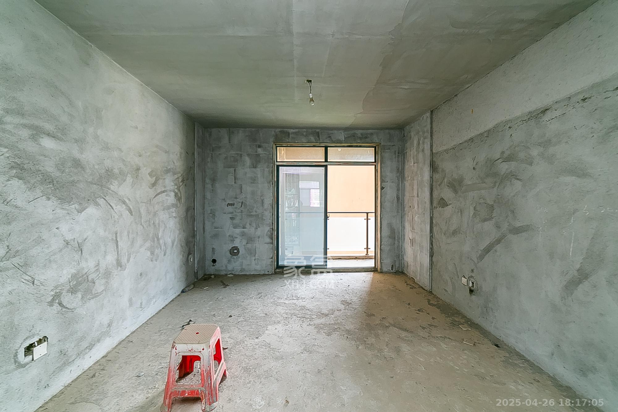 江南华府 3室2厅2卫 95.0万 江南华府 3室2厅2卫 95.0万客厅