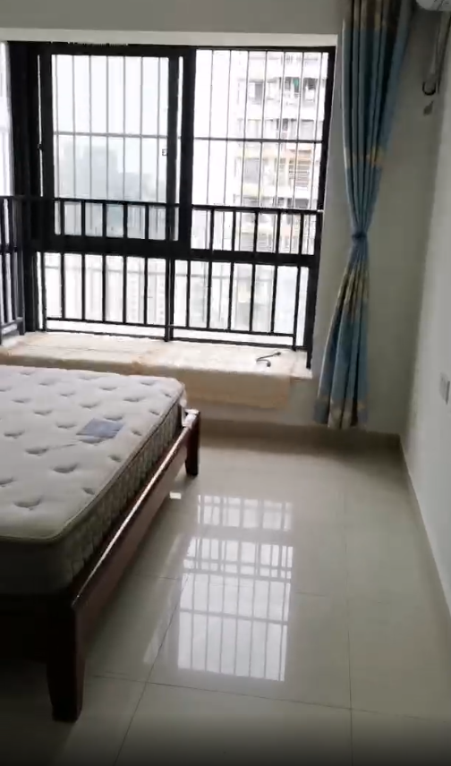 椰岛广场  3室2厅2卫    193.0万 椰岛广场  3室2厅2卫    193.0万室内图