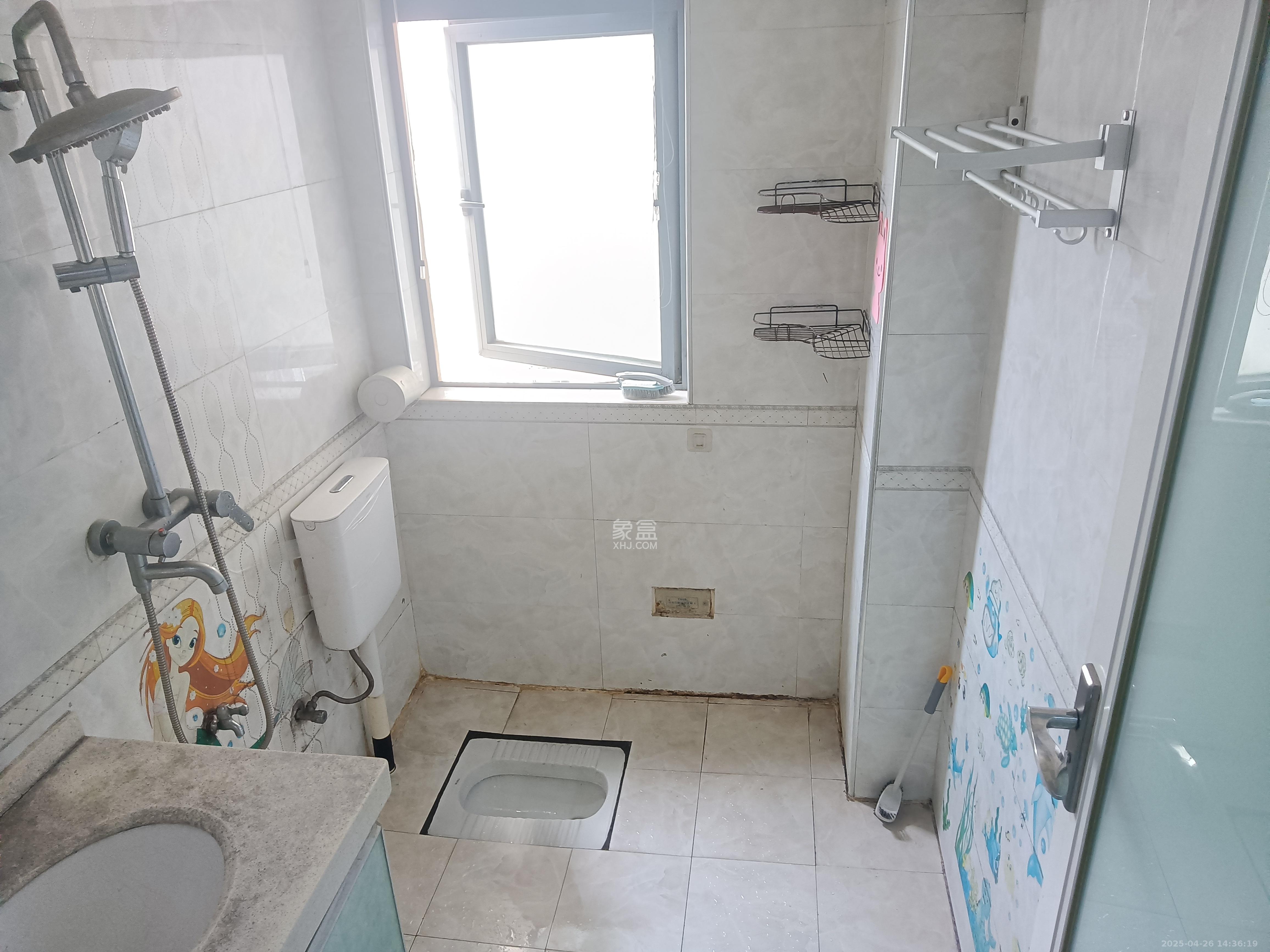 月畔湾  2室1厅1卫   2300.00元/月室内图