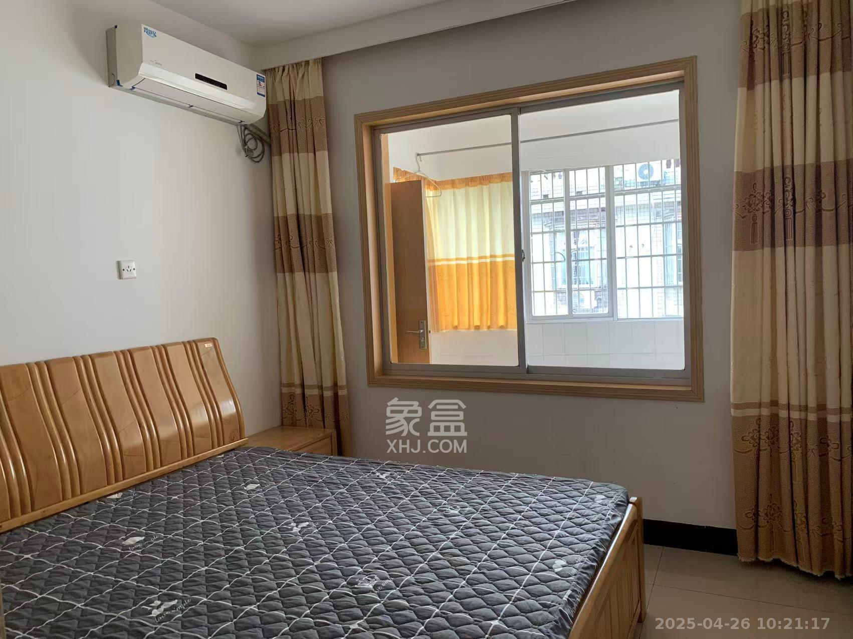 长塘新村  3室2厅2卫   1200.00元/月室内图