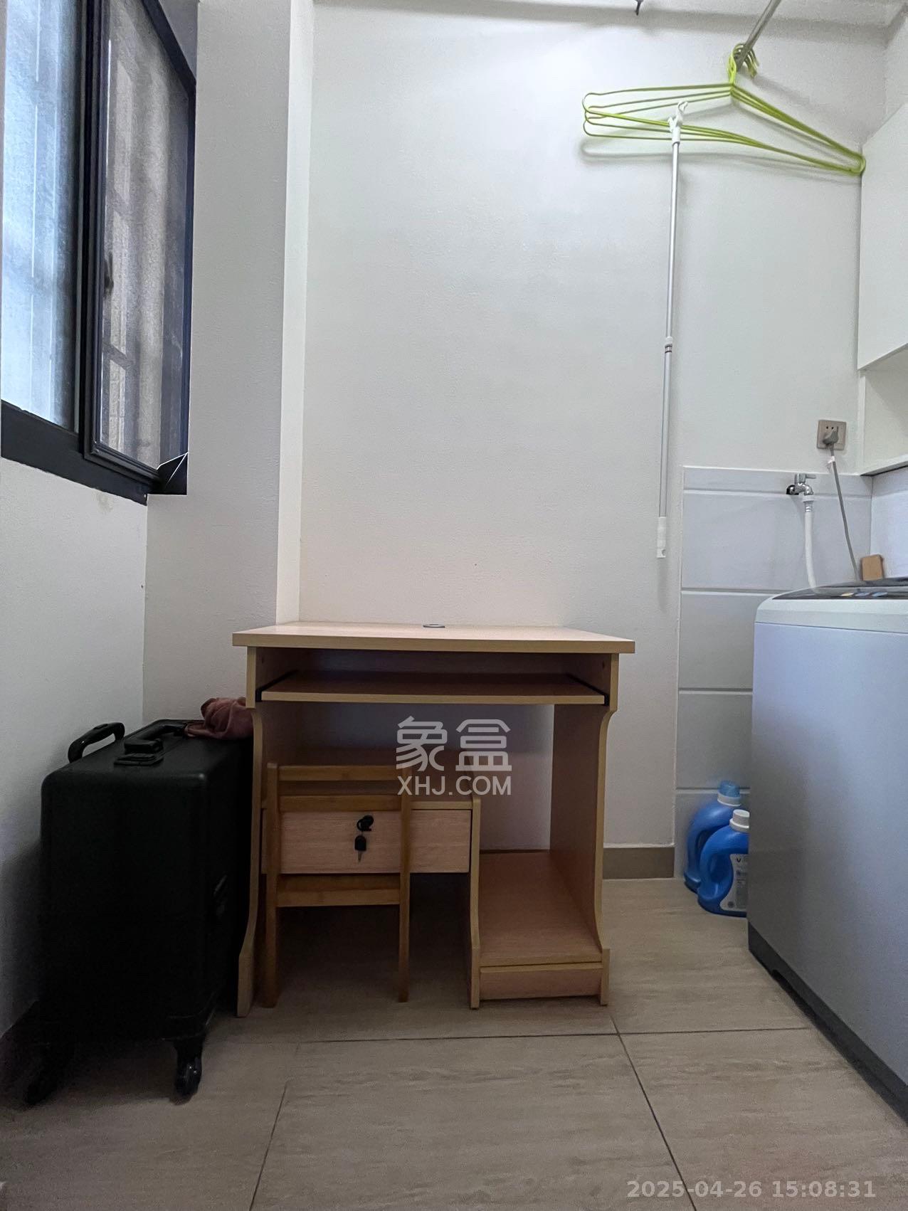 蓝山郡  1室1厅1卫   1400.00元/月室内图