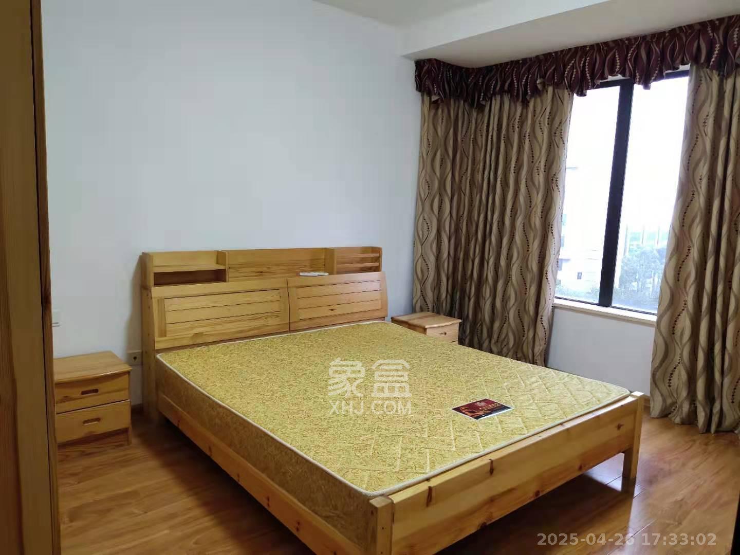 长房时代城  3室2厅1卫   2600.00元/月室内图
