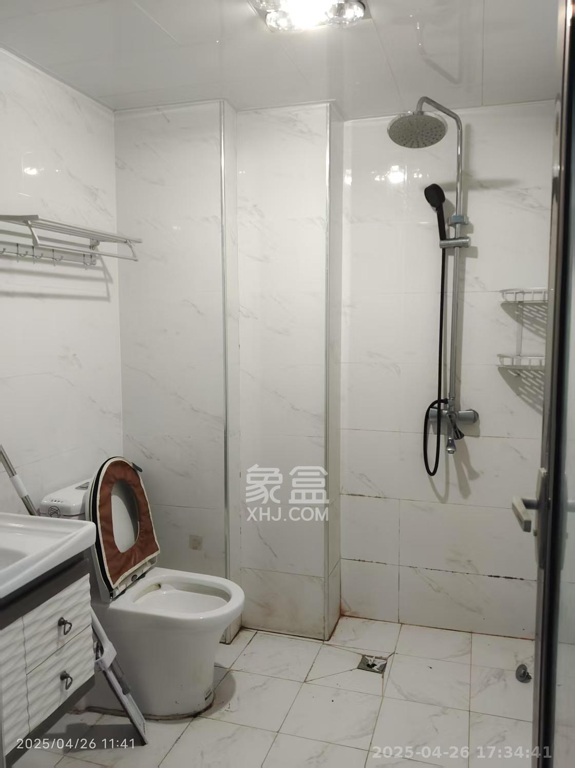 未来漫城 1室1厅1卫 1400.0元/月 未来漫城 1室1厅1卫 1400.0元/月室内图