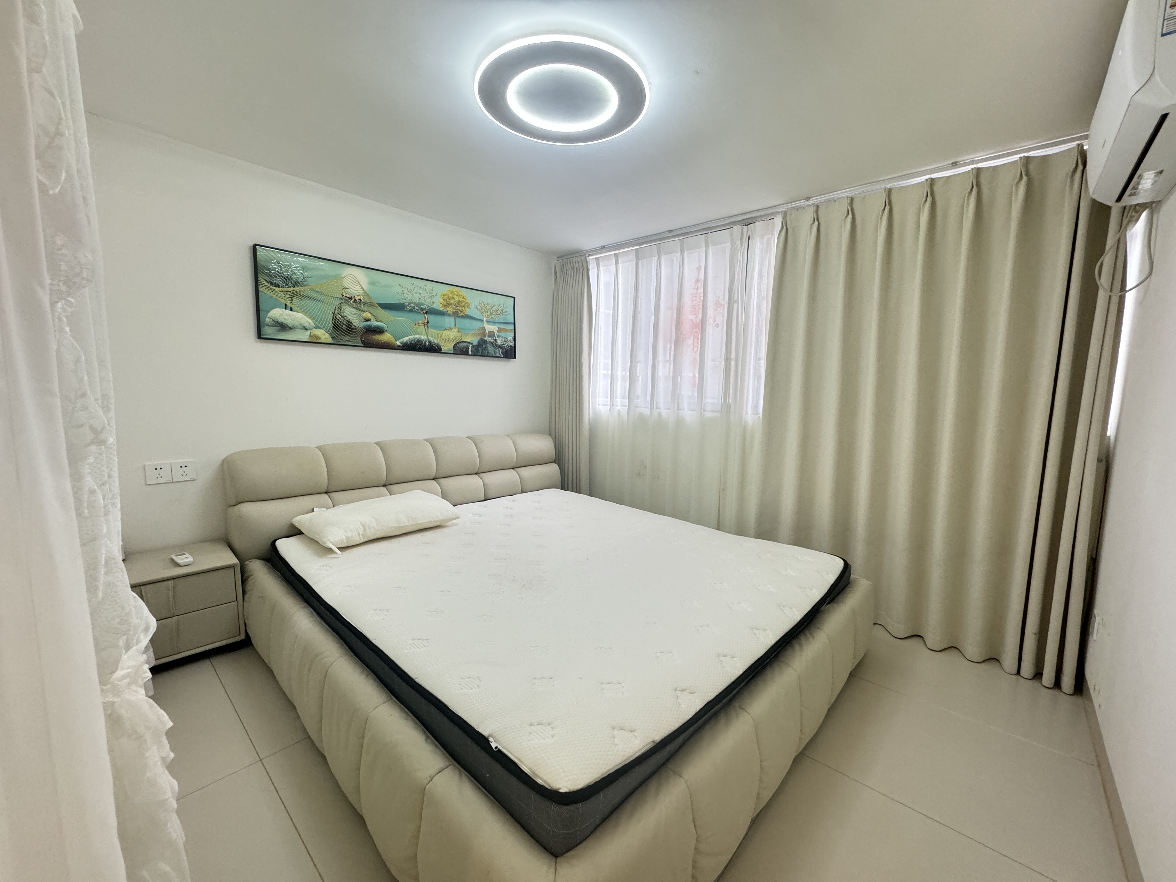 飞龙公寓 3室2厅1卫 58.0万 飞龙公寓 3室2厅1卫 58.0万客厅