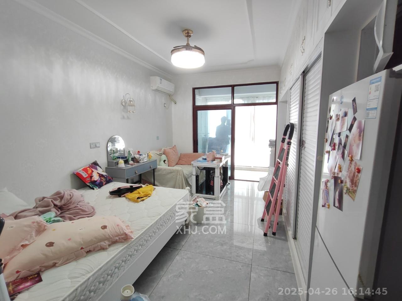 汀湘十里 1室1厅1卫 1500.0元/月 汀湘十里 1室1厅1卫 1500.0元/月室内图