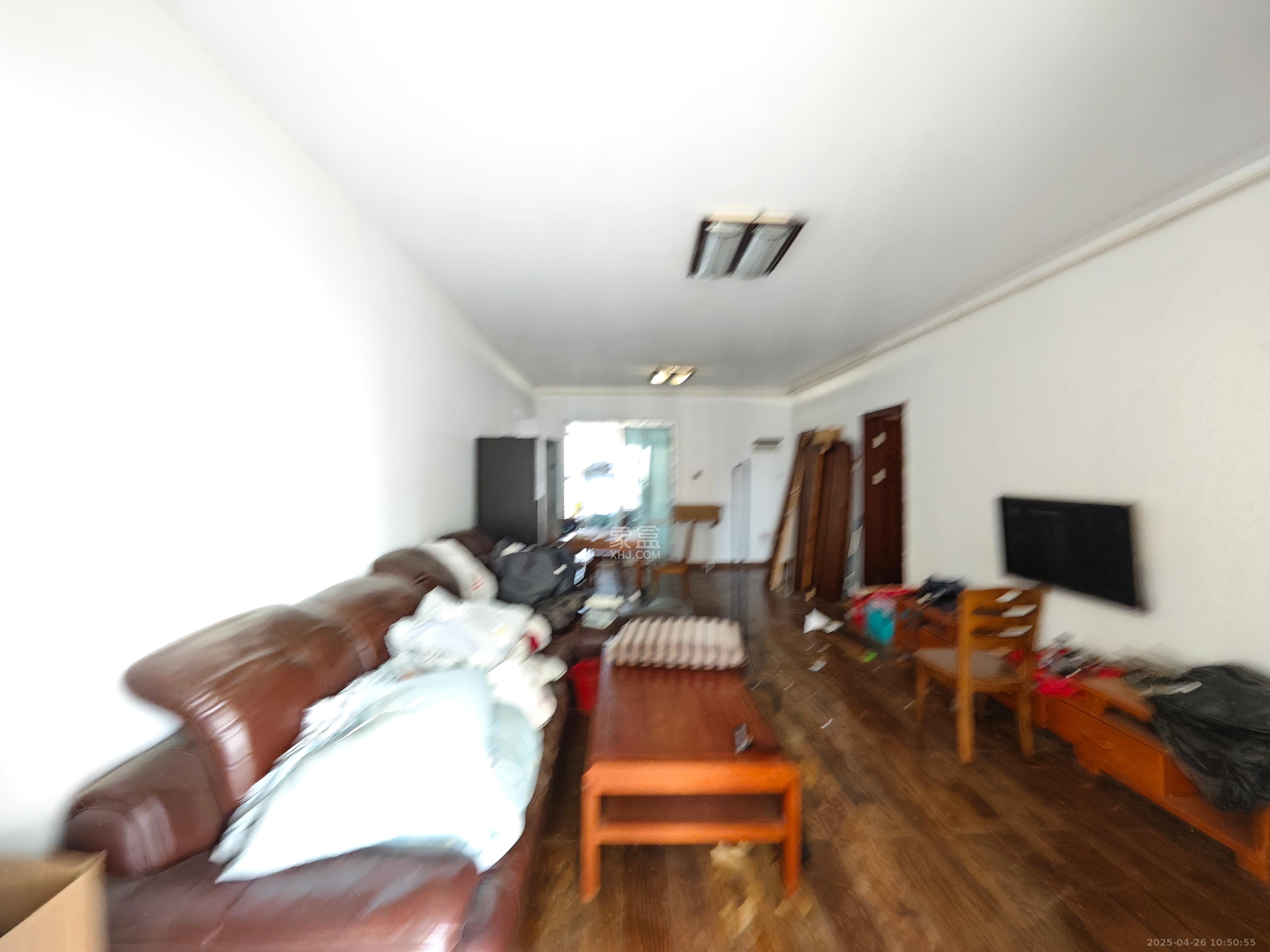 绿地新都会  3室2厅2卫   2500.00元/月室内图