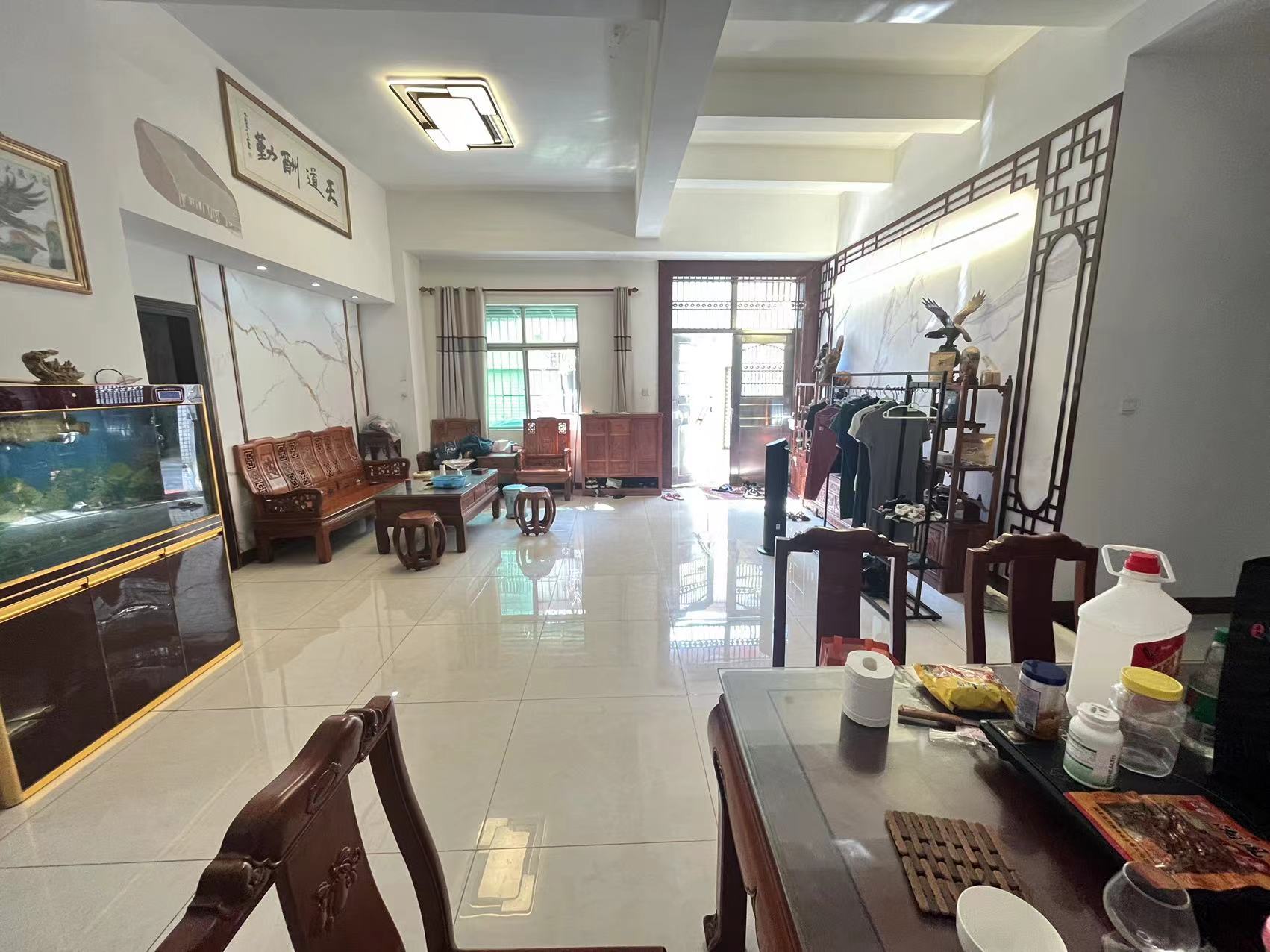 金椰大厦 5室2厅1卫 200.0万 金椰大厦 5室2厅1卫 200.0万户型图