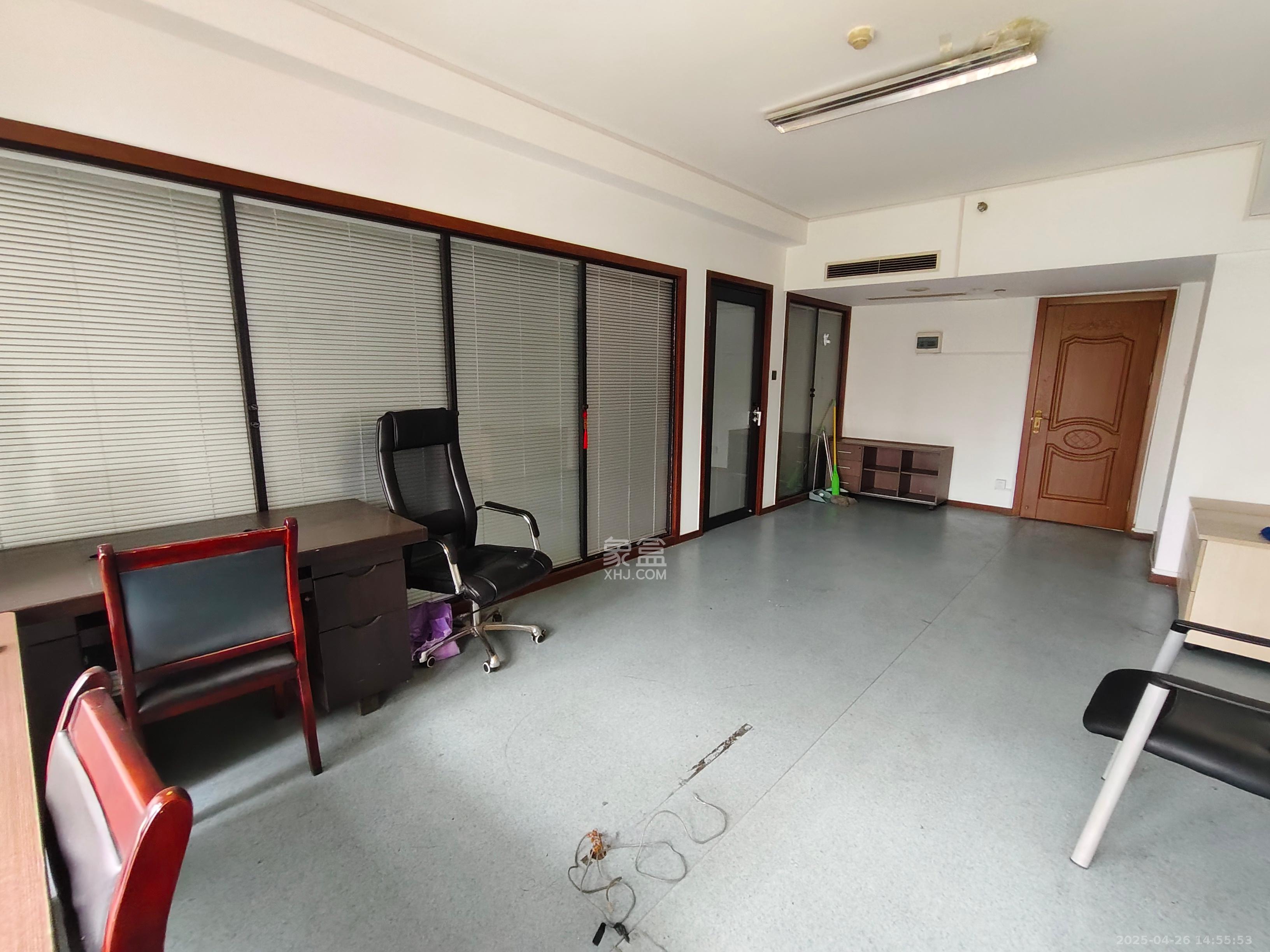 中建芙蓉工社 1室1厅0卫 1100.0元/月 中建芙蓉工社 1室1厅0卫 1100.0元/月室内图