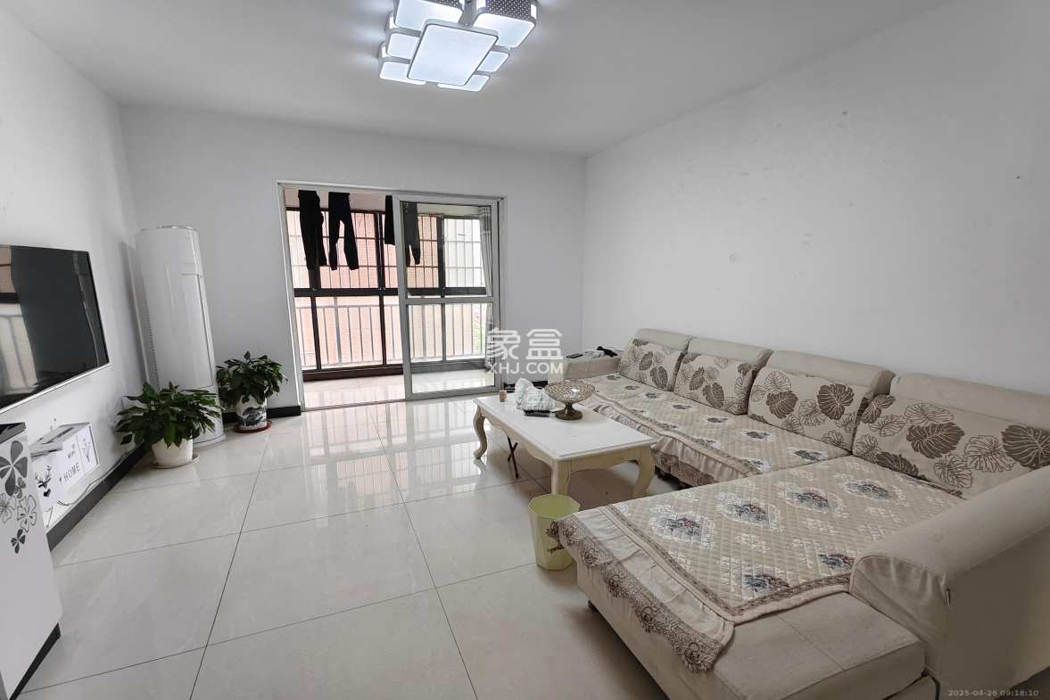 上河国际C区  4室2厅1卫    3800.0元/月 上河国际C区  4室2厅1卫    3800.0元/月室内图