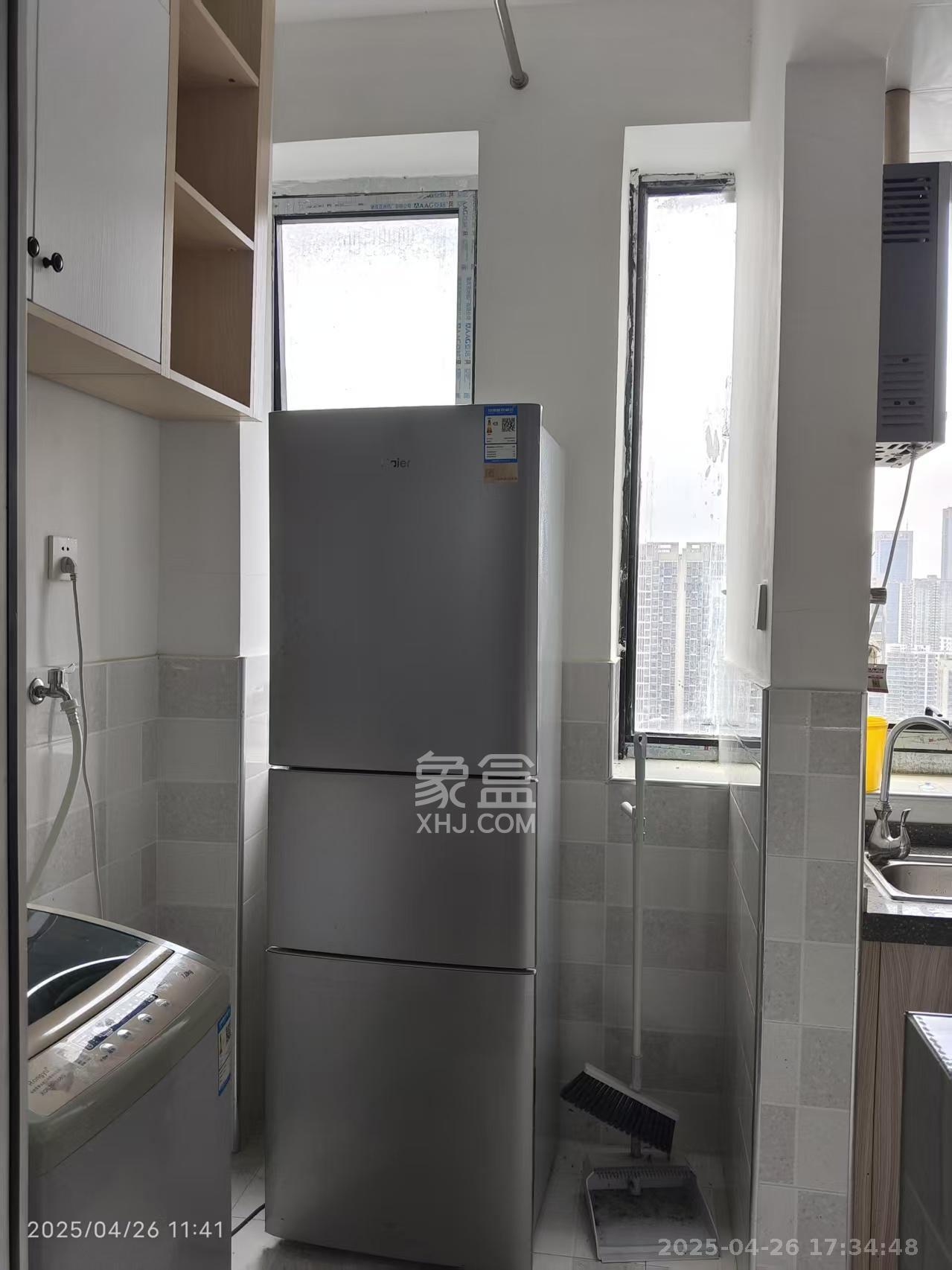 未来漫城  1室1厅1卫   1600.00元/月室内图1