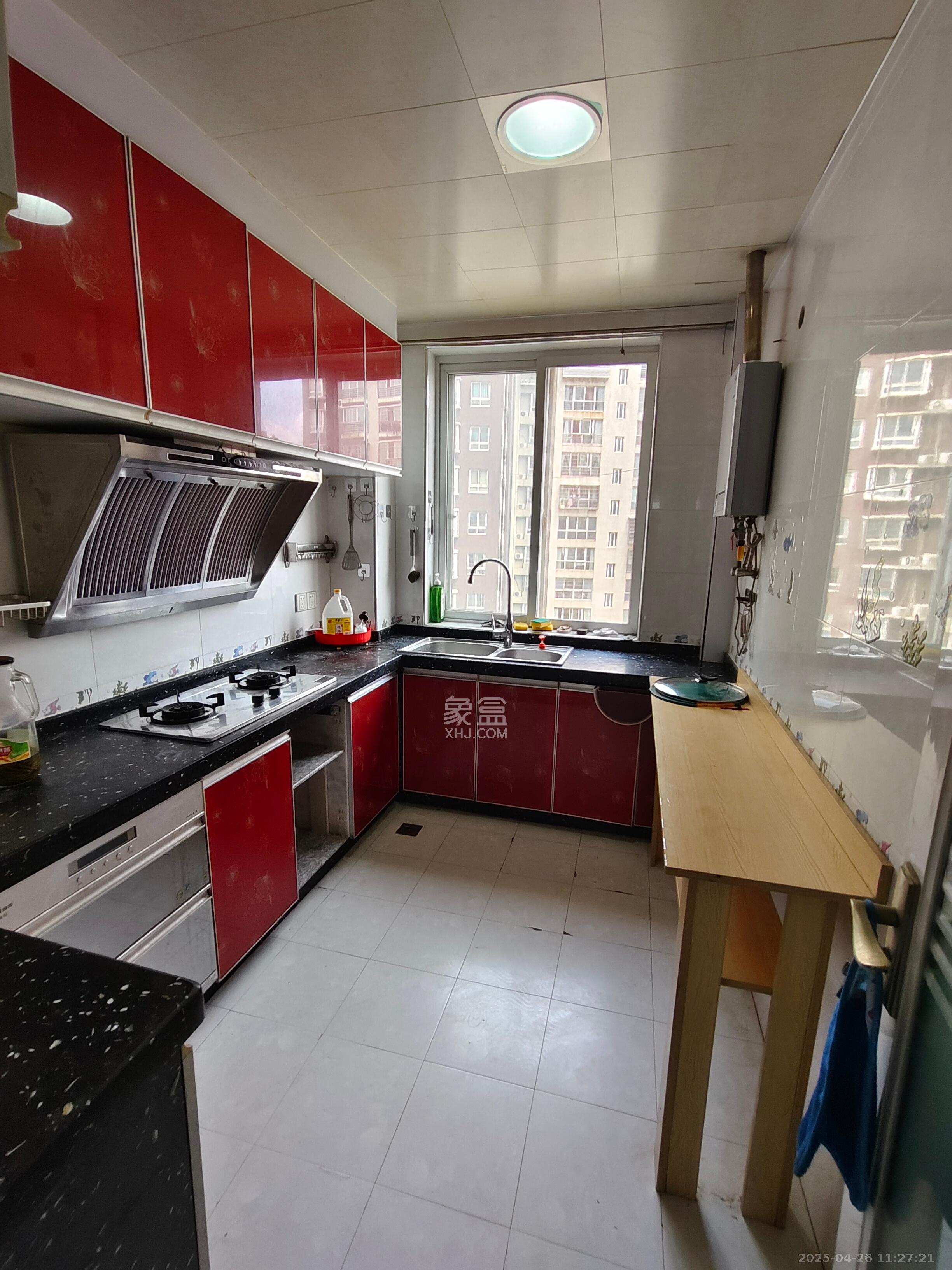 楚天馨苑 4室2厅2卫 1900.0元/月 楚天馨苑 4室2厅2卫 1900.0元/月室内图