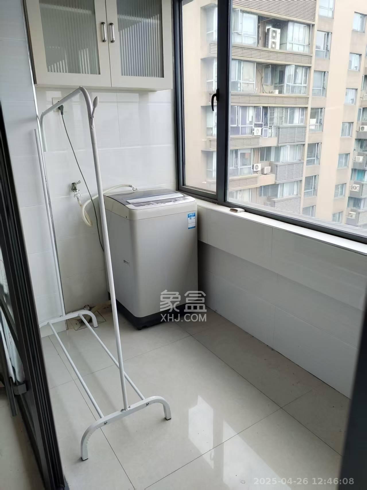 万博汇  1室1厅1卫    1600.0元/月 万博汇  1室1厅1卫    1600.0元/月室内图