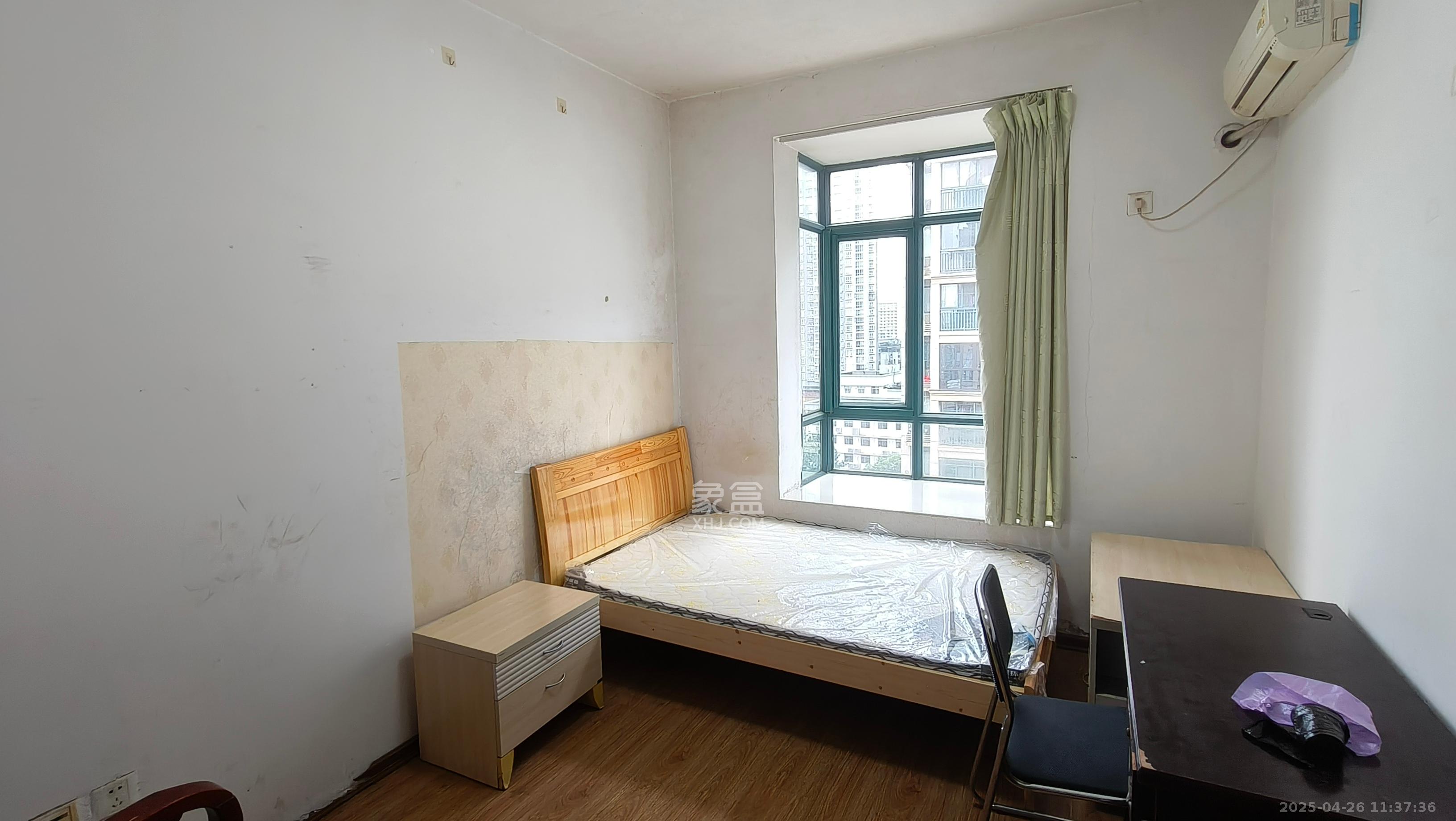 中江国际花城 3室2厅2卫 2500.0元/月 中江国际花城 3室2厅2卫 2500.0元/月室内图