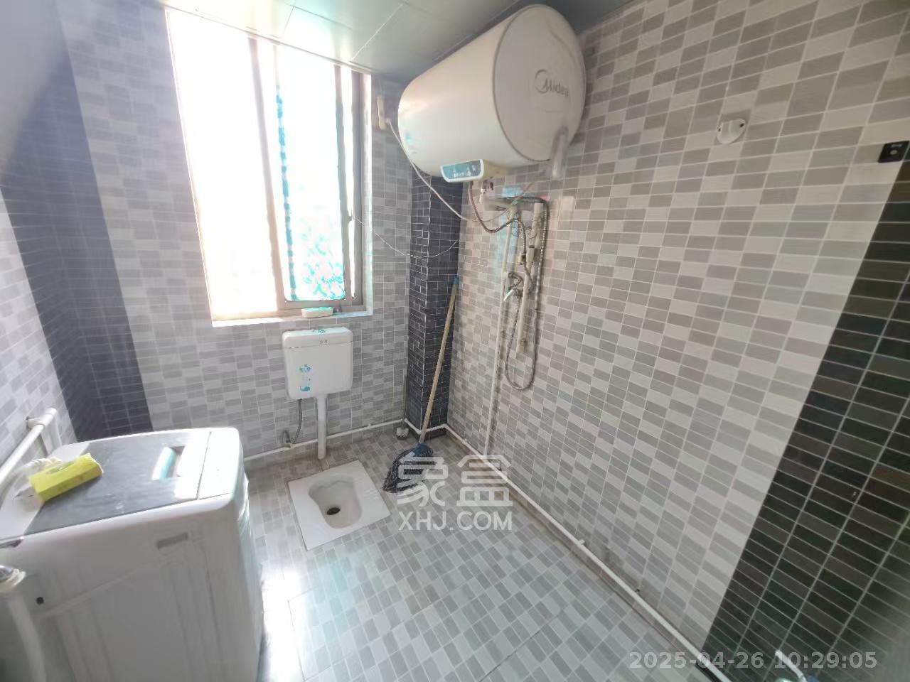 东园小区  3室2厅1卫   1500.00元/月室内图