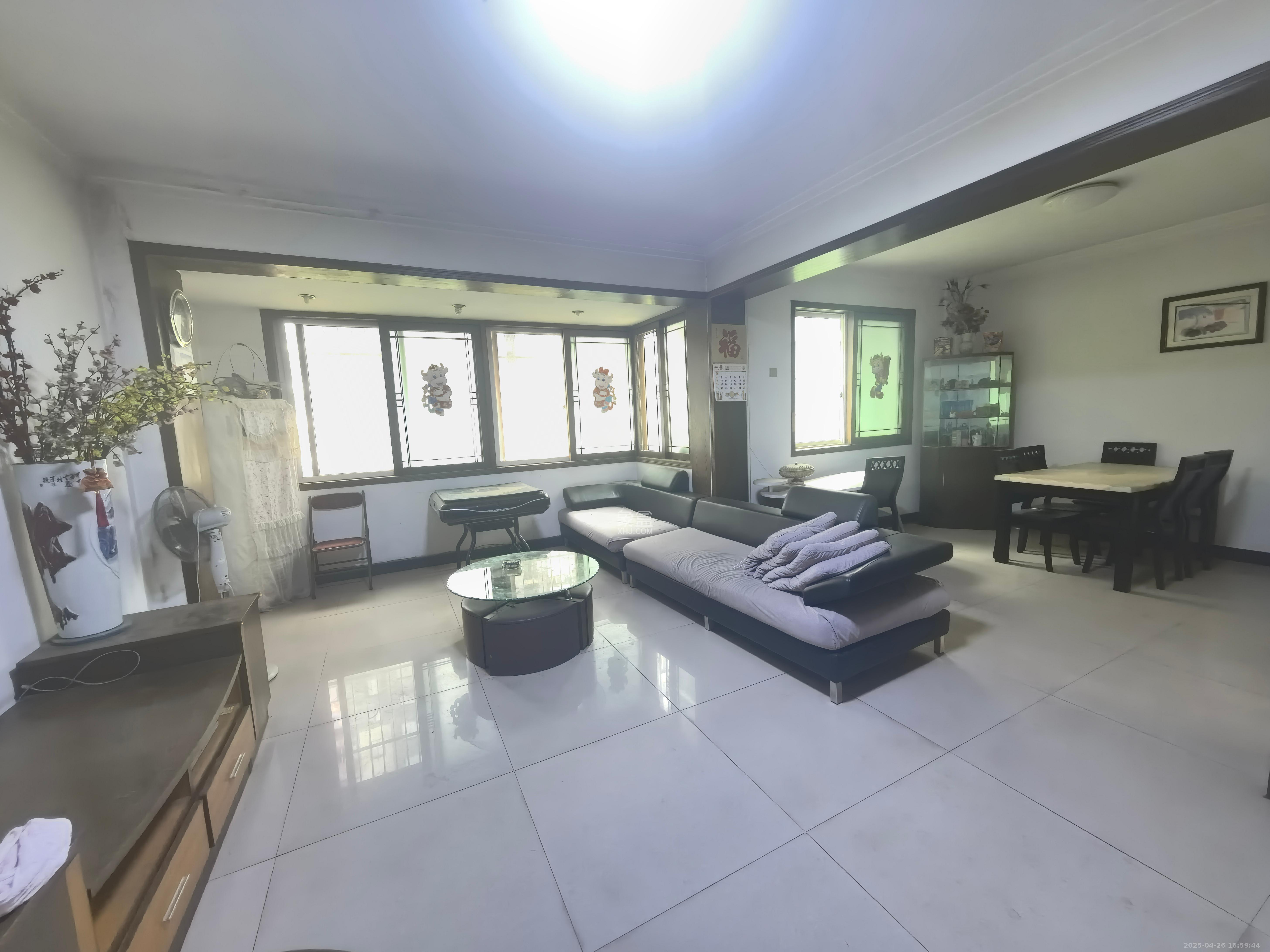 五一新村安置小区（永定社区、永兴社区、永祥社区）  3室2厅2卫    1800.0元/月室内图