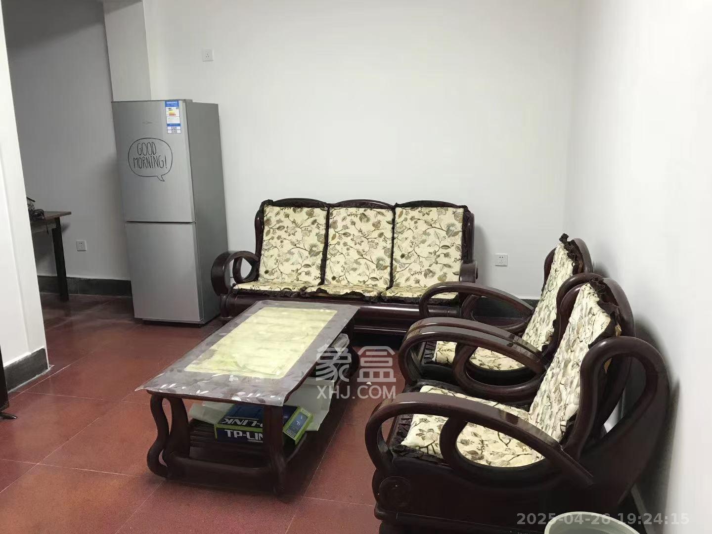 桐荫里社区  2室1厅1卫   1700.00元/月室内图