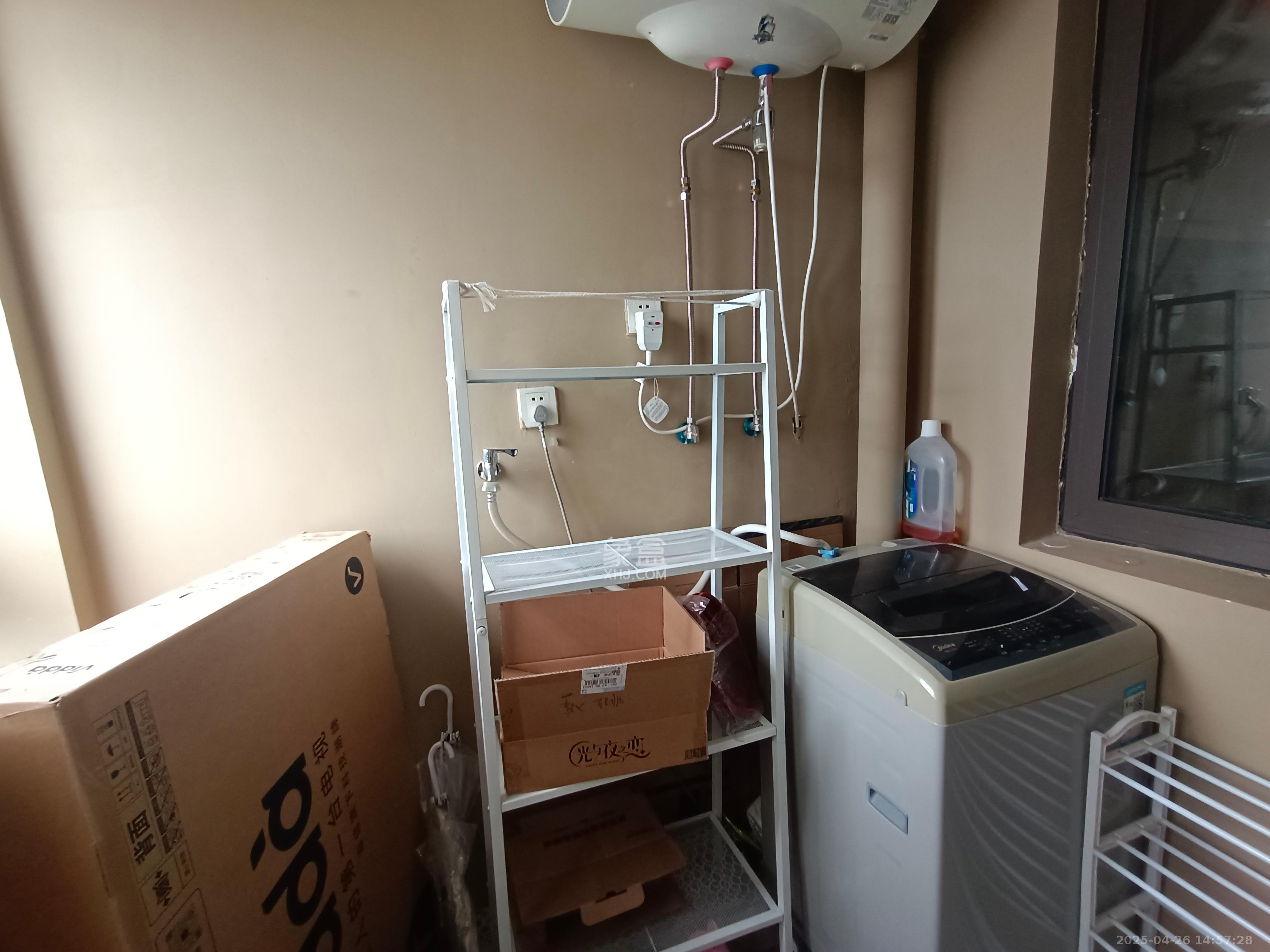 美洲故事  1室1厅1卫   1700.00元/月室内图