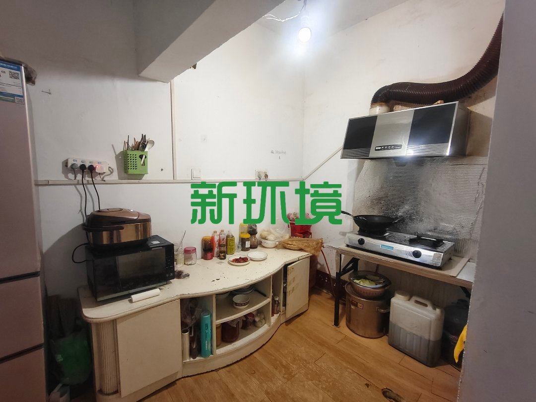 维港十字街  3室2厅2卫   77.20万客厅
