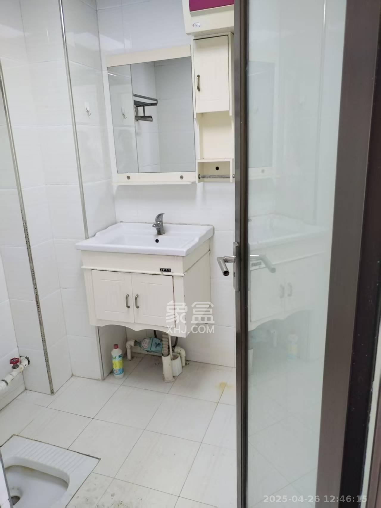 万博汇  1室1厅1卫    1600.0元/月 万博汇  1室1厅1卫    1600.0元/月室内图